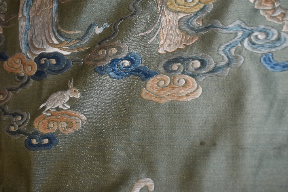 A large oriental wall hanging using silk thread on silk or silk blend fabric, around early 20th - Image 7 of 15