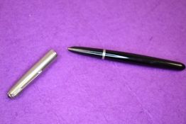 A Parker 51 fountain pen in black with brushed steel cap. Approx 13.7cm