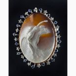 Pearl, Sardonica shell carved cameo brooch - Engraver "Giovanni Noto" 1960