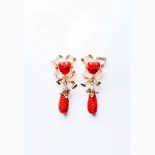 Gold and Mediterranean coral earrings - Italy, early 20th Century