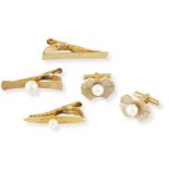 A PAIR OF CULTURED PEARL AND GOLD CUFFLINKS WITH THREE MATCHING SHIRT CLIPS, the cufflinks with t-