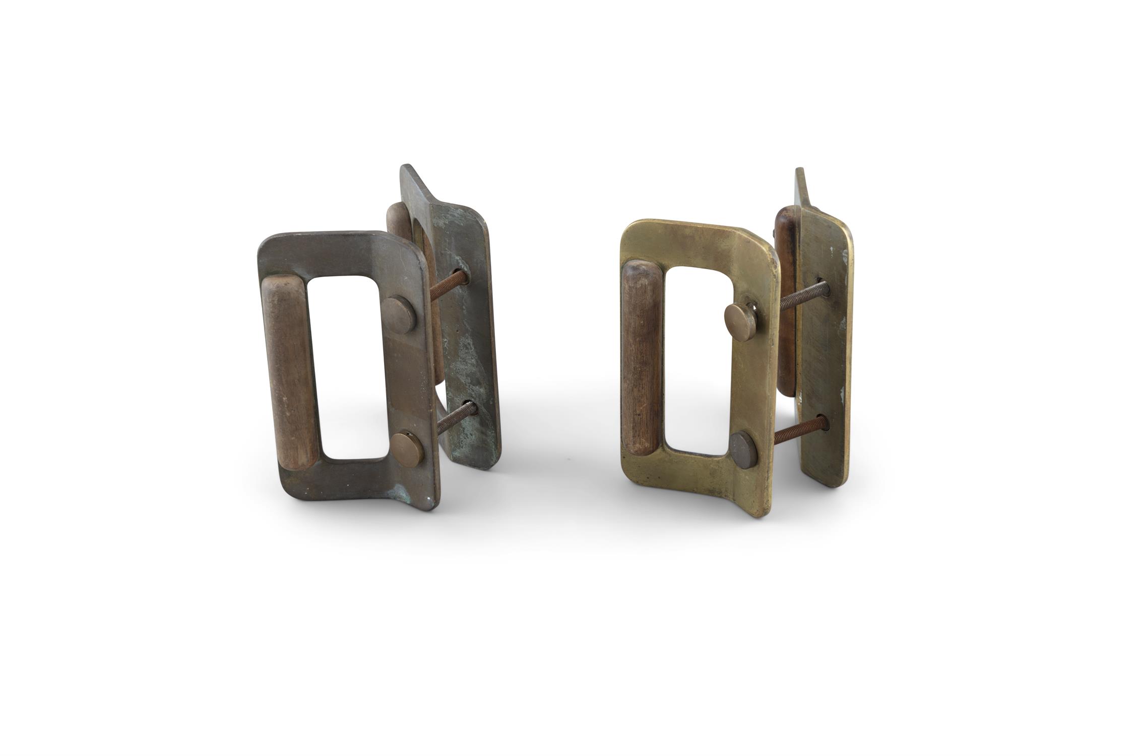 ITALO GAMBERINI (1907-1990) A pair of brass and wood door handles, by Italo Gamberini, Italy c.1940.