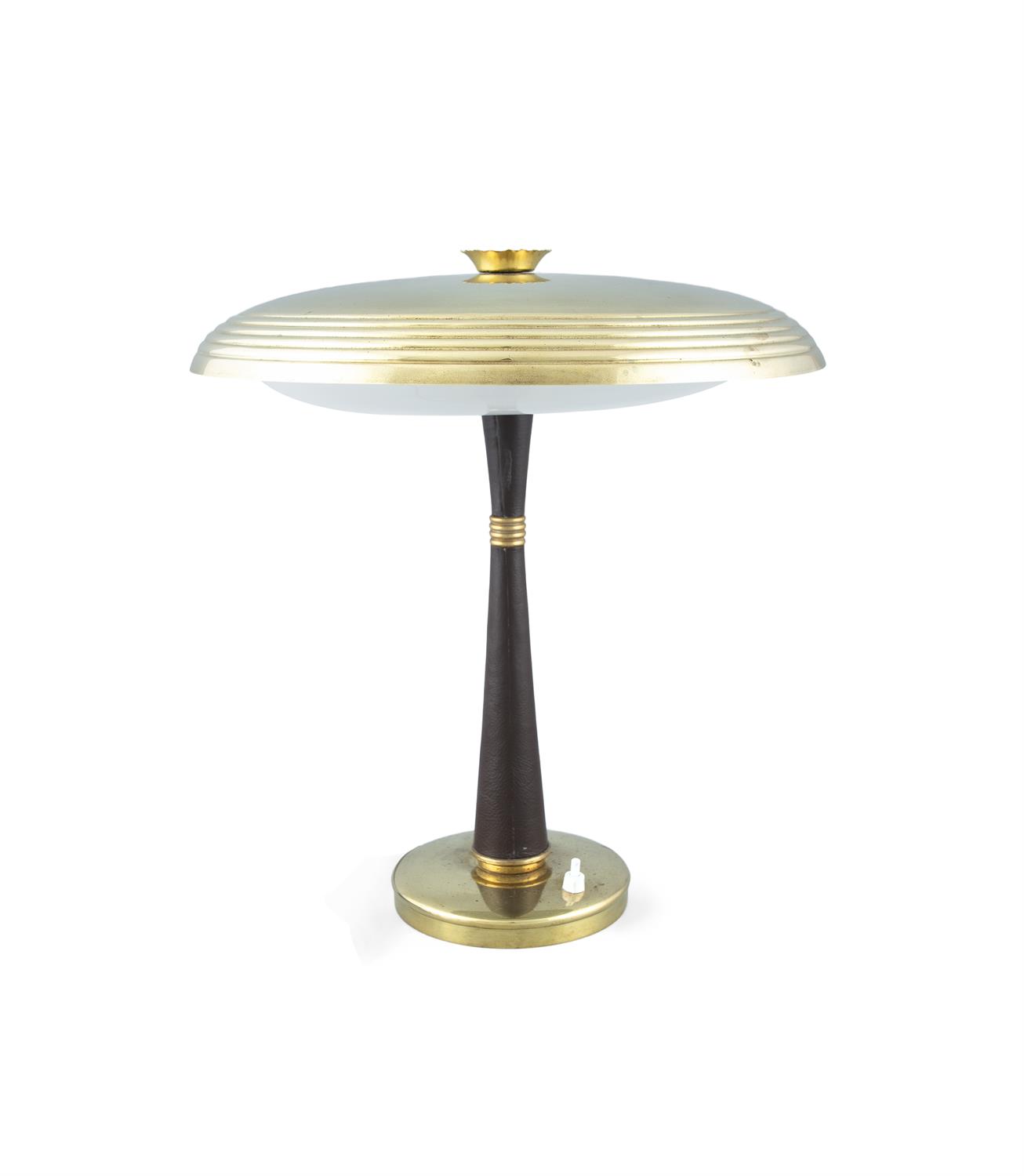 OSCAR TORLASCO (B. 1934) A brass 'Model 338' table lamp by Oscar Torlasco, for Lumi, c.1950. - Image 2 of 3