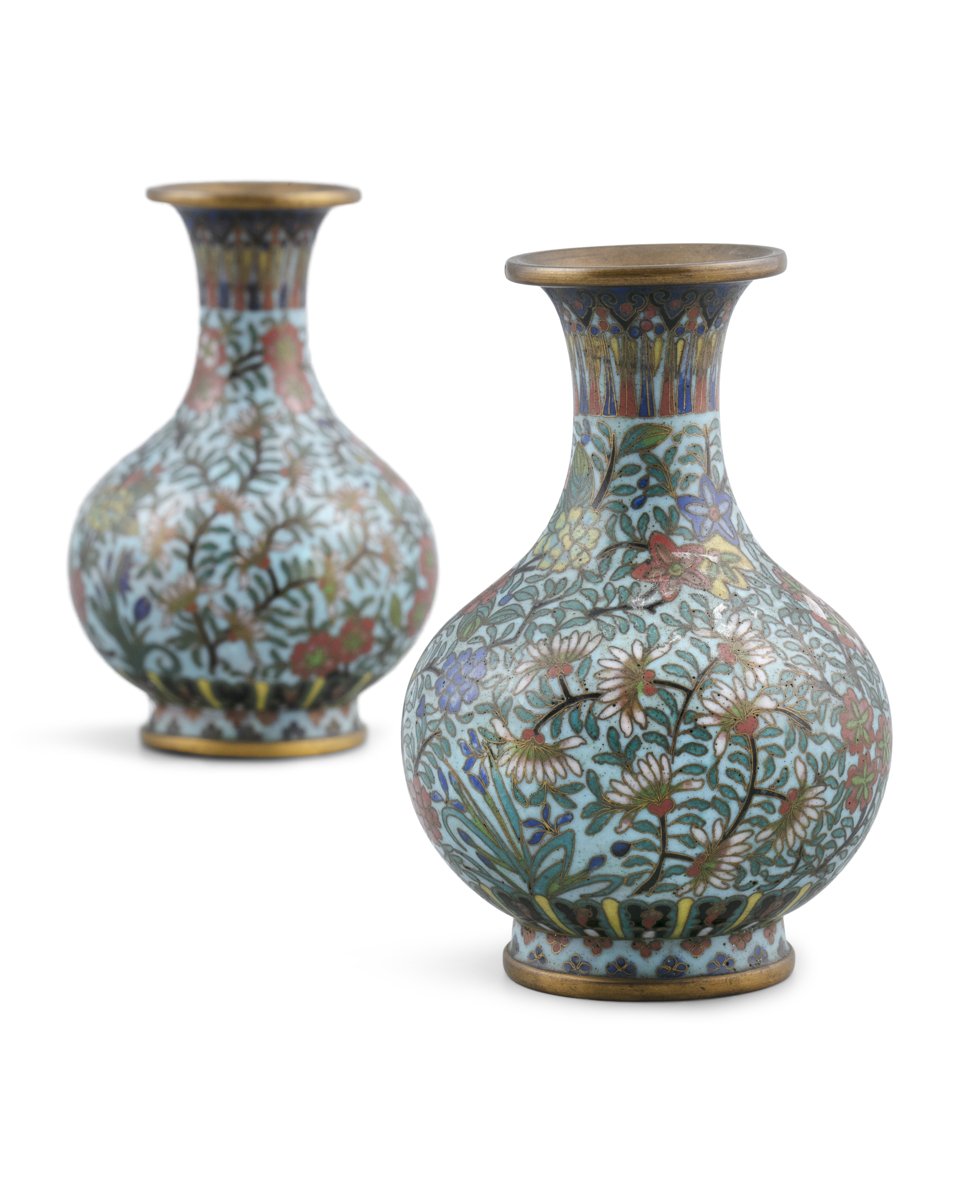A NEAR PAIR OF MINIATURE CLOISONNE 'LOTUS' VASE China, Circa 1900 To be linked with the works from - Image 5 of 15