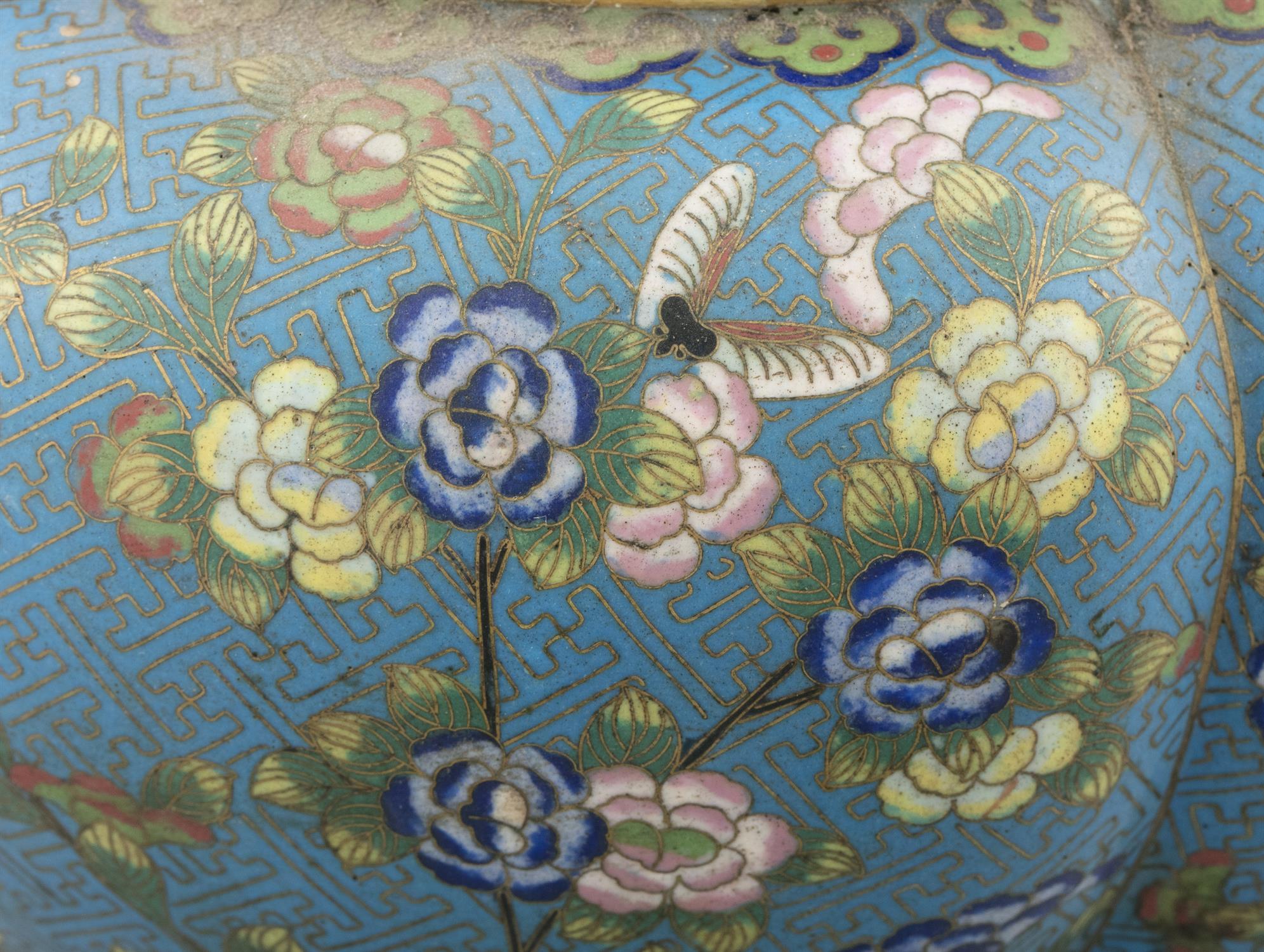 A QUATREFOIL 'FLOWERS AND BUTTERFLIES' CLOISONNE JARDINIERE China, Qing Dynasty, 19th century H: - Image 11 of 11