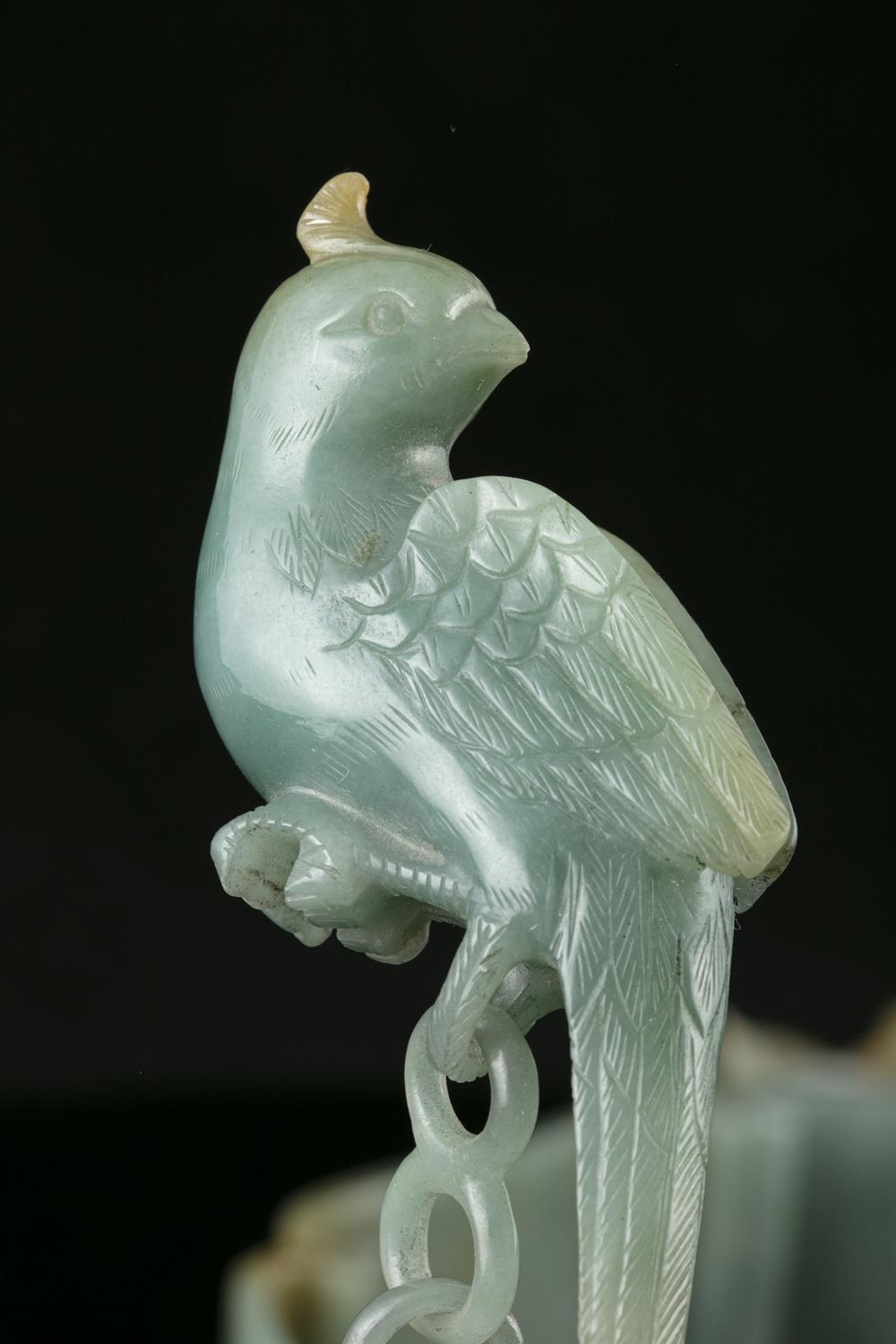 A LINGZHI-SHAPED JADEITE JADE BRUSHWASHER WITH A PARROT China, Qing Dynasty, 19th century - Image 28 of 35