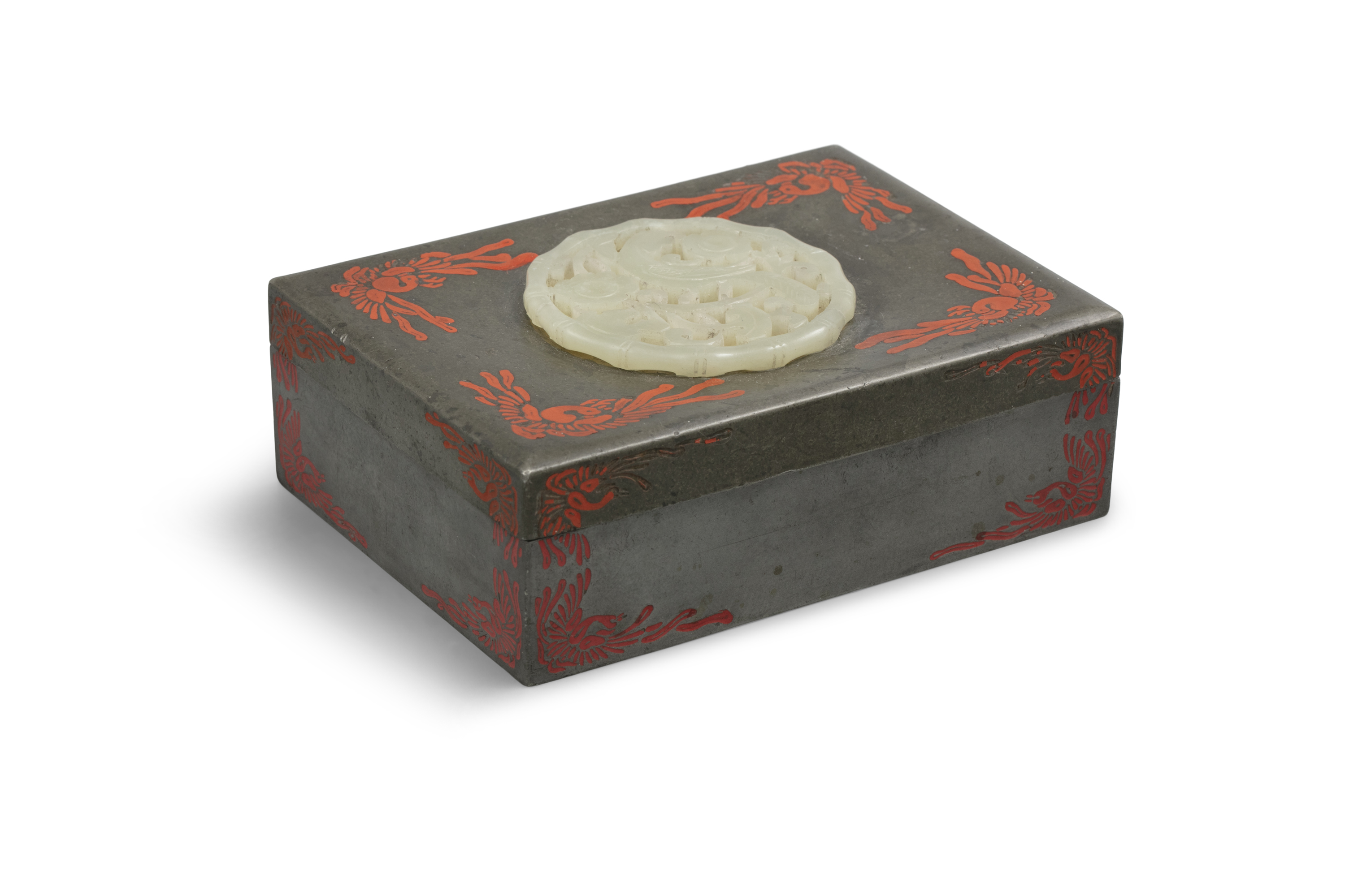 A PARCEL LACQUERED PEWTER LIDDED BOX SET WITH A JADE PIECE BY YAMANAKA & CO The box made in Japan, - Image 3 of 15