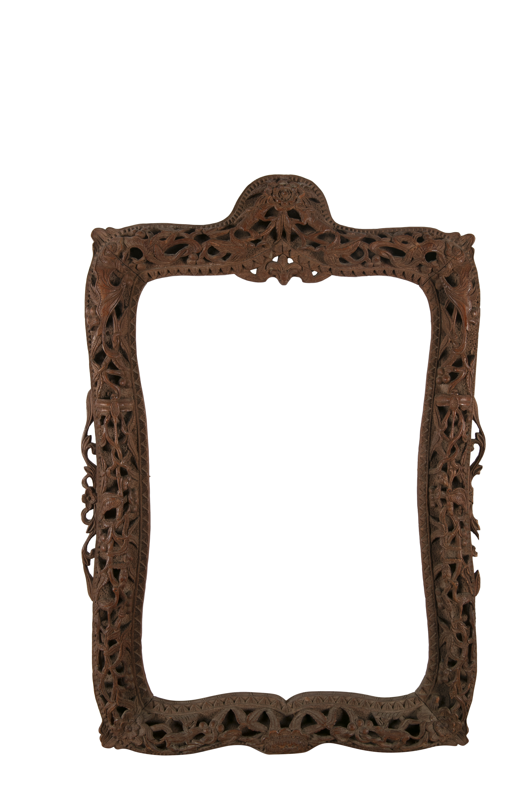 AN INTRICATELY CARVED 'BEASTS AND BIRDS' WOODEN FRAME Vietnam, Nguyen Dynasty, Circa 1900 H: 62 cm -