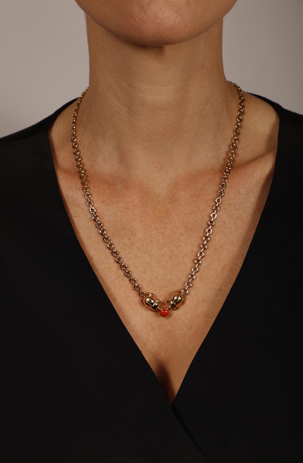 A CORAL AND GOLD NECKLACE, BY CARTIER The circular-link row necklace, set with two polished - Image 2 of 3