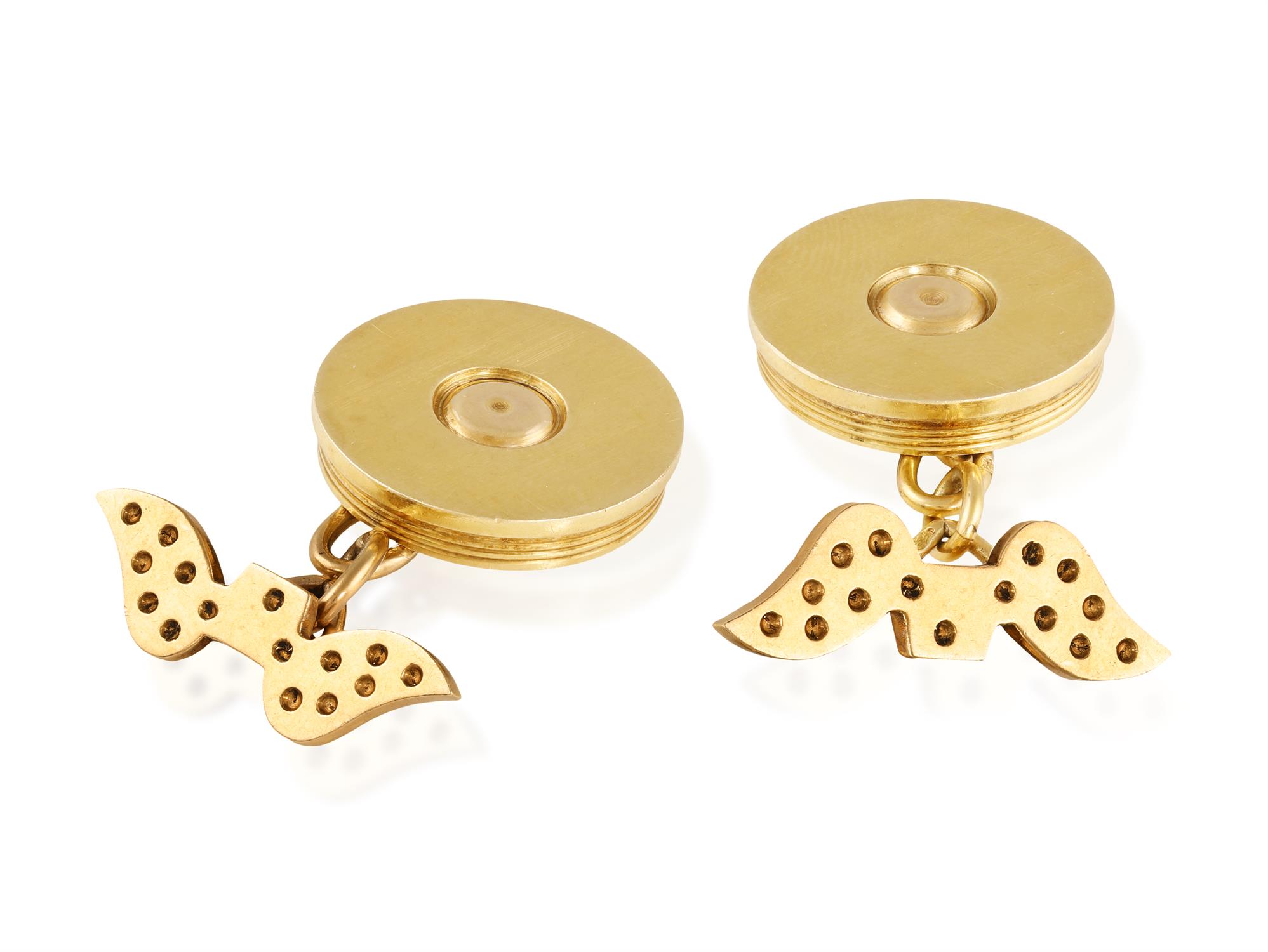 A PAIR OF GOLD CUFFLINKS, BY HERMÈS, CIRCA 1940 Each circular plaque with reeded borders,