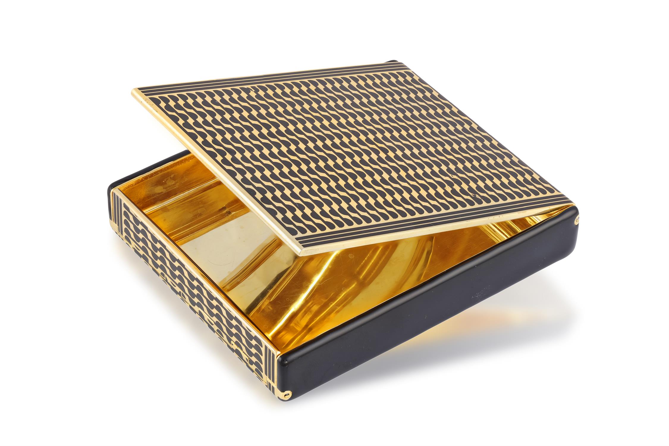 AN ENAMEL AND GOLD CIGARETTE CASE, CIRCA 1955 The hinged flip top decorated with rows of arched - Image 3 of 3