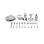 AN ASSORTED COLLECTION OF SILVER ITEMS; including a desk candlestick, Chester c.1911,