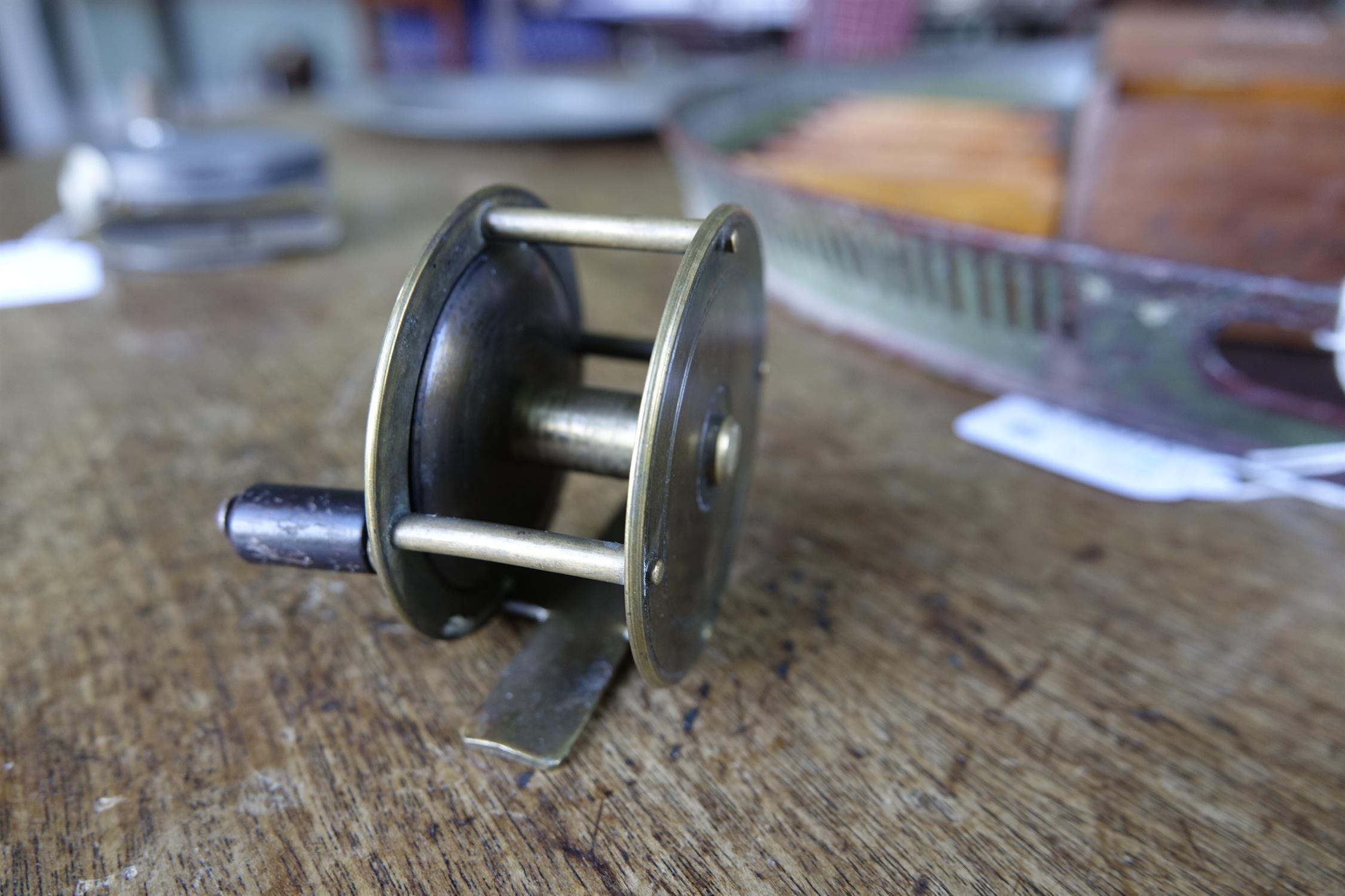 A COLLECTION OF FISHING AND ANGLING RELATED ITEMS, comprising: a Hardy 'Perfect Fly Reel' size - Image 13 of 20