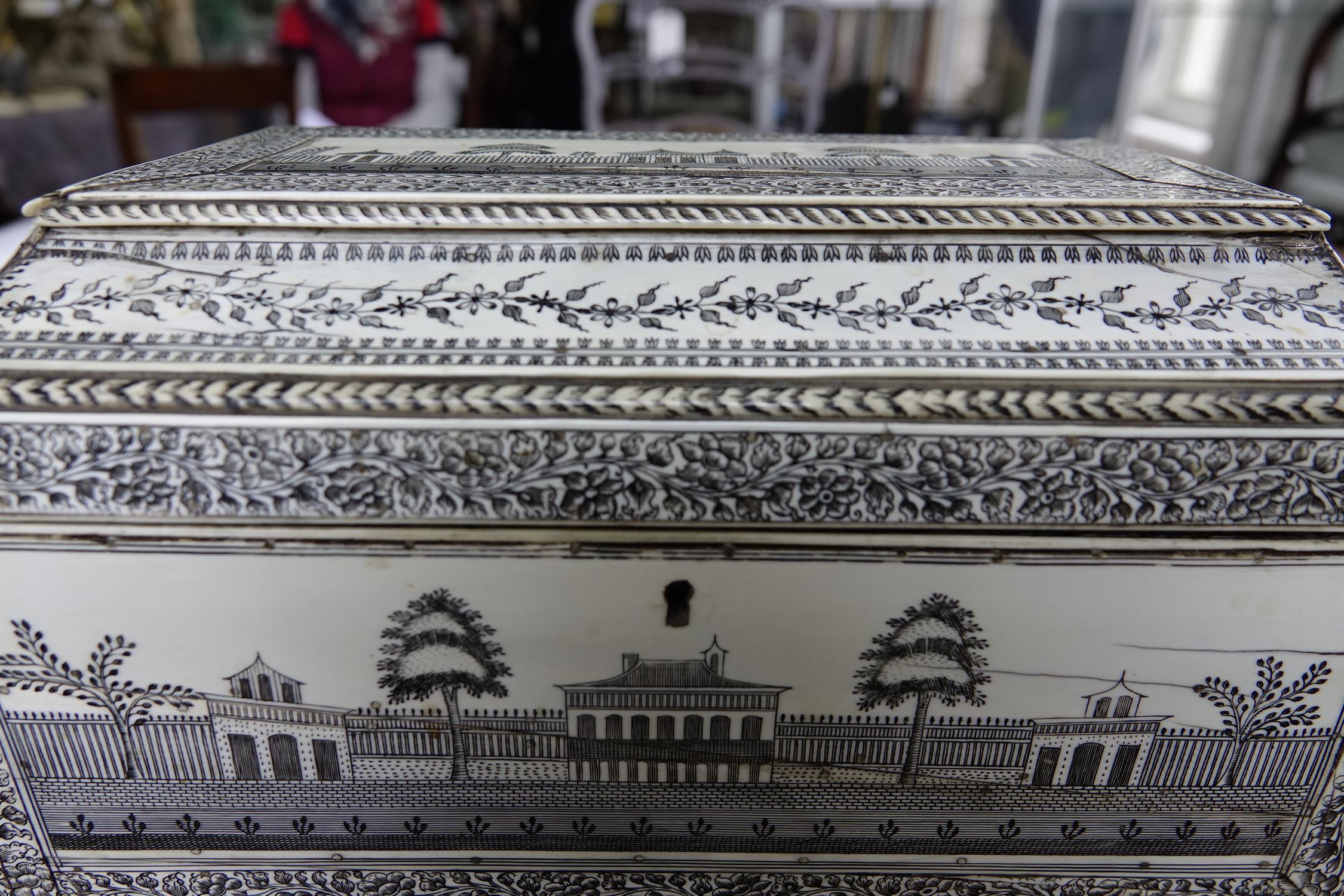 AN ANGLO-INDIAN VIZAGAPATAM TEA CASKET, c.1800, engraved overall in black ink with foliate borders - Image 9 of 22