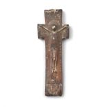 A SMALL 18TH CENTURY PENAL CROSS IN YEW WOOD, carved with date 1755, decorated with a figure of