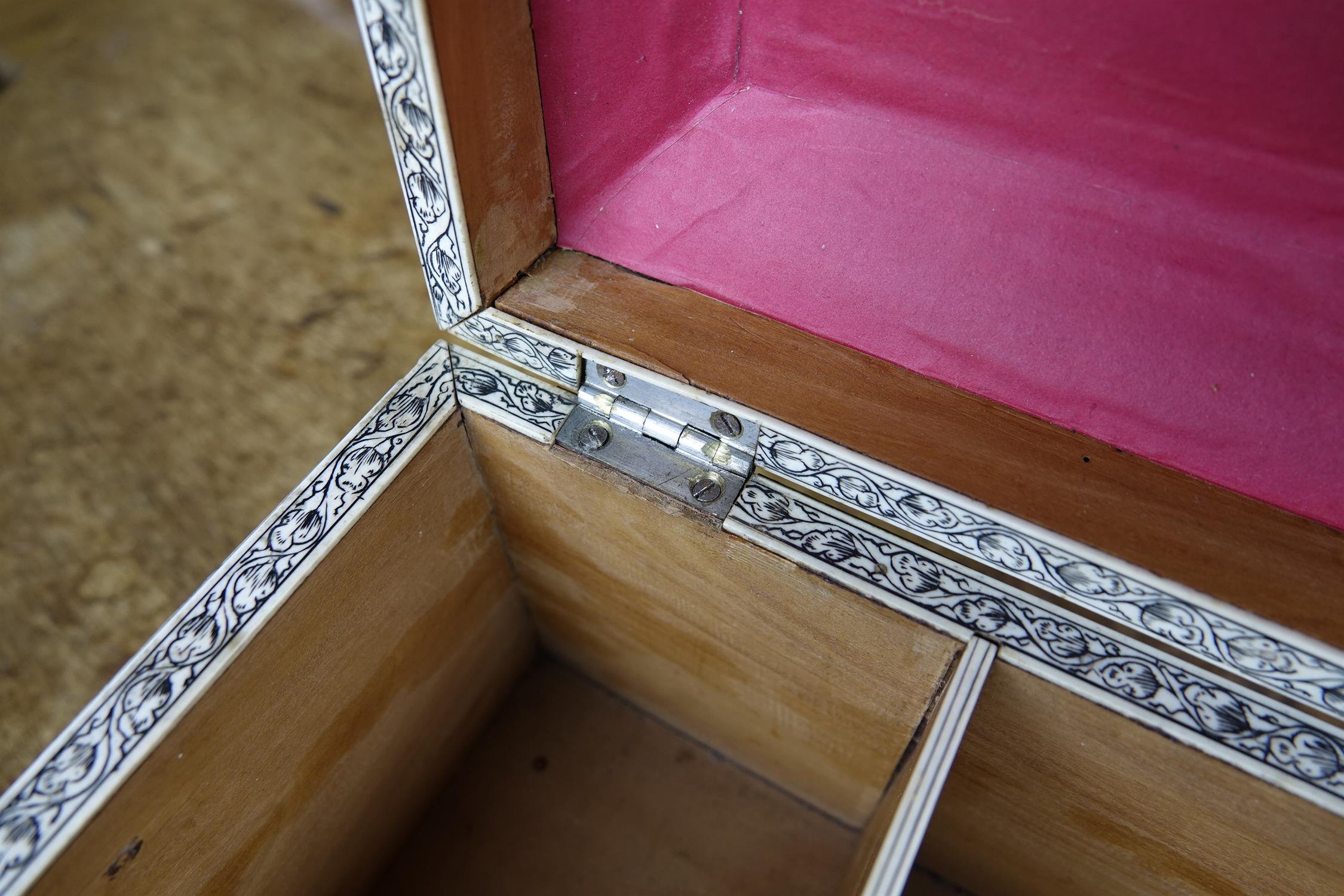 AN ANGLO-INDIAN VIZAGAPATAM TEA CASKET, c.1800, engraved overall in black ink with foliate borders - Image 19 of 22