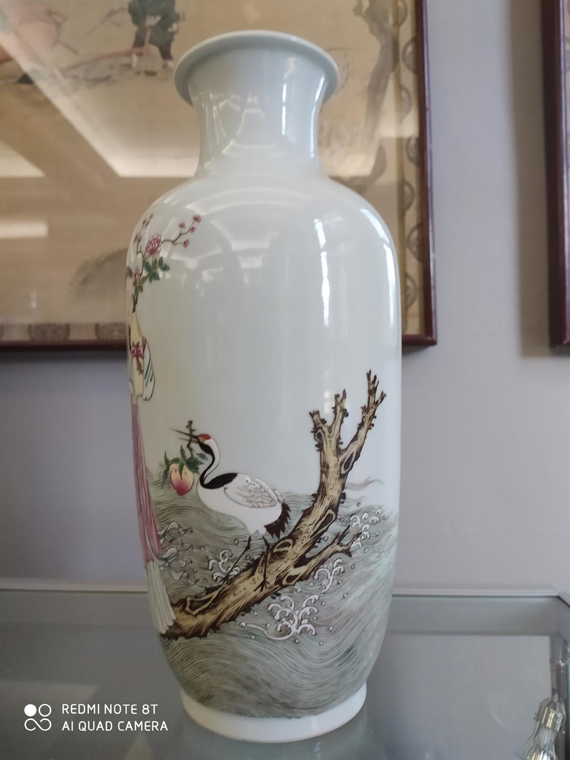 A FINELY PAINTED FAMILLE ROSE PALETTE ‘MEIREN AND CRANE’ PORCELAIN ROULEAU VASE, - Image 8 of 37