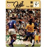 Pele - Farbige Sammelkarte mit Originalsignatur der Fußball-Legende Pele, 16x12 cm. -