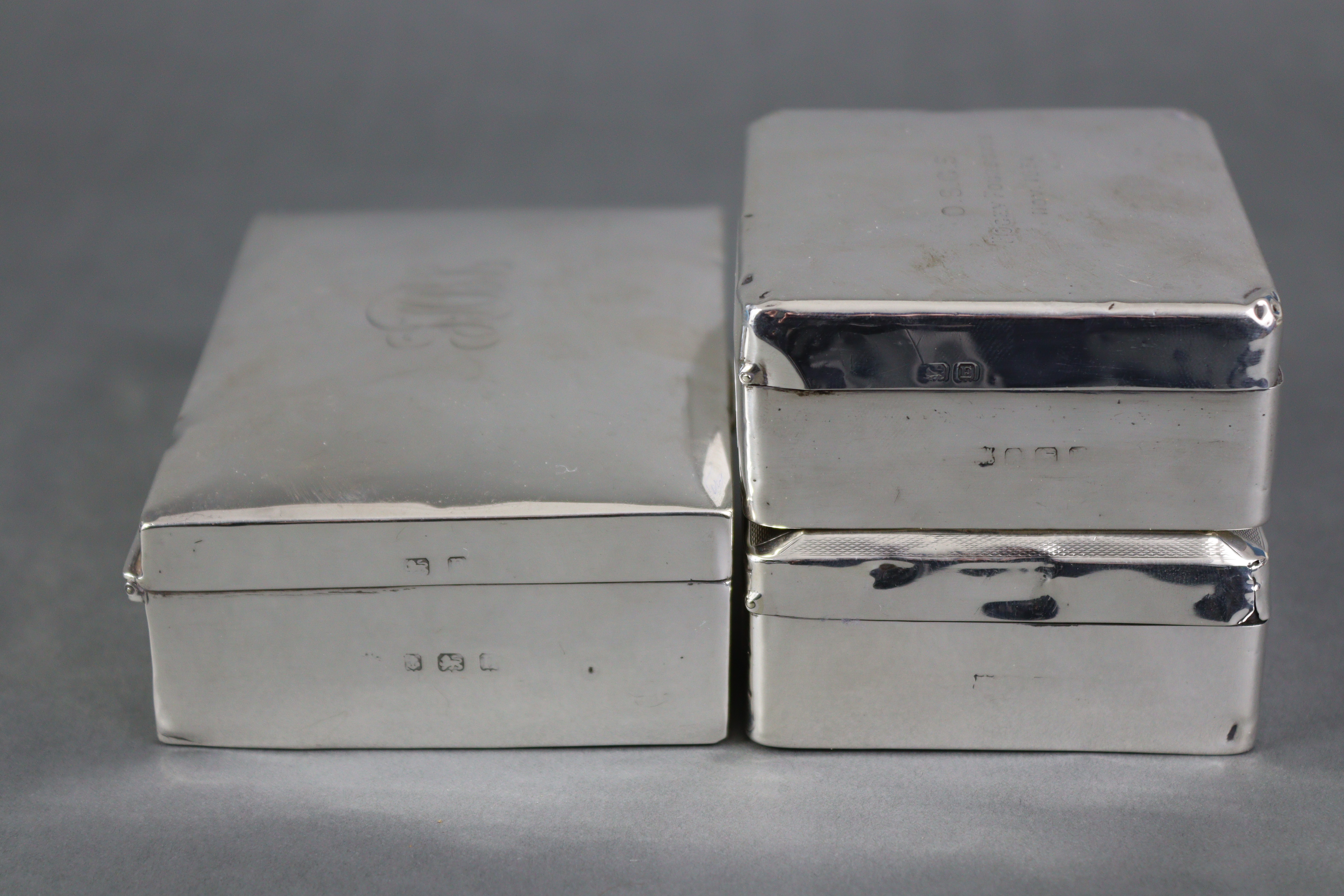 A silver rectangular cigarette box, with engraved initials to the hinged lift lid, Birmingham - Image 6 of 6