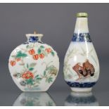A Chinese porcelain flat-sided ovoid snuff bottle, decorated in underglaze blue & famille rose
