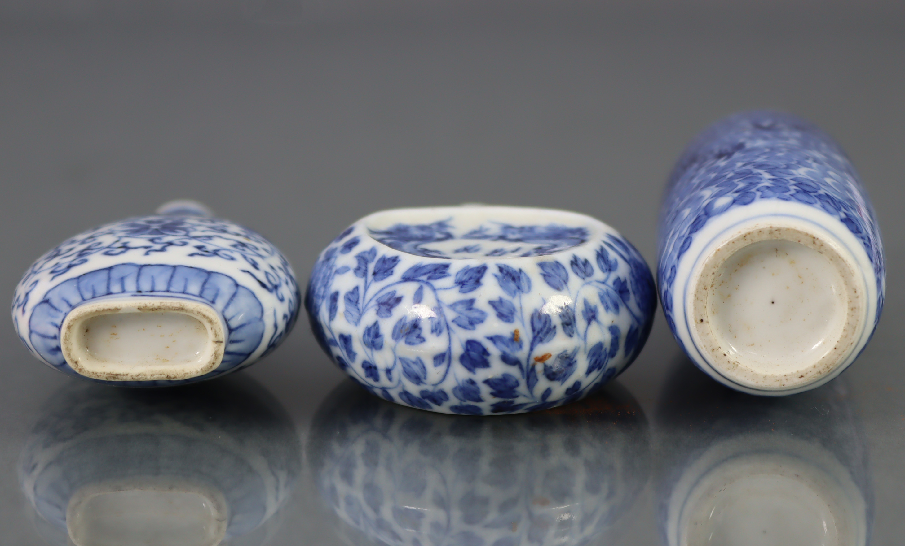 Three Chinese blue & white porcelain snuff bottles, comprising a peach form flat-sided bottle, - Image 8 of 8