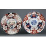 Two late 19th/early 20th century Japanese Imari pattern porcelain shallow dishes, each with