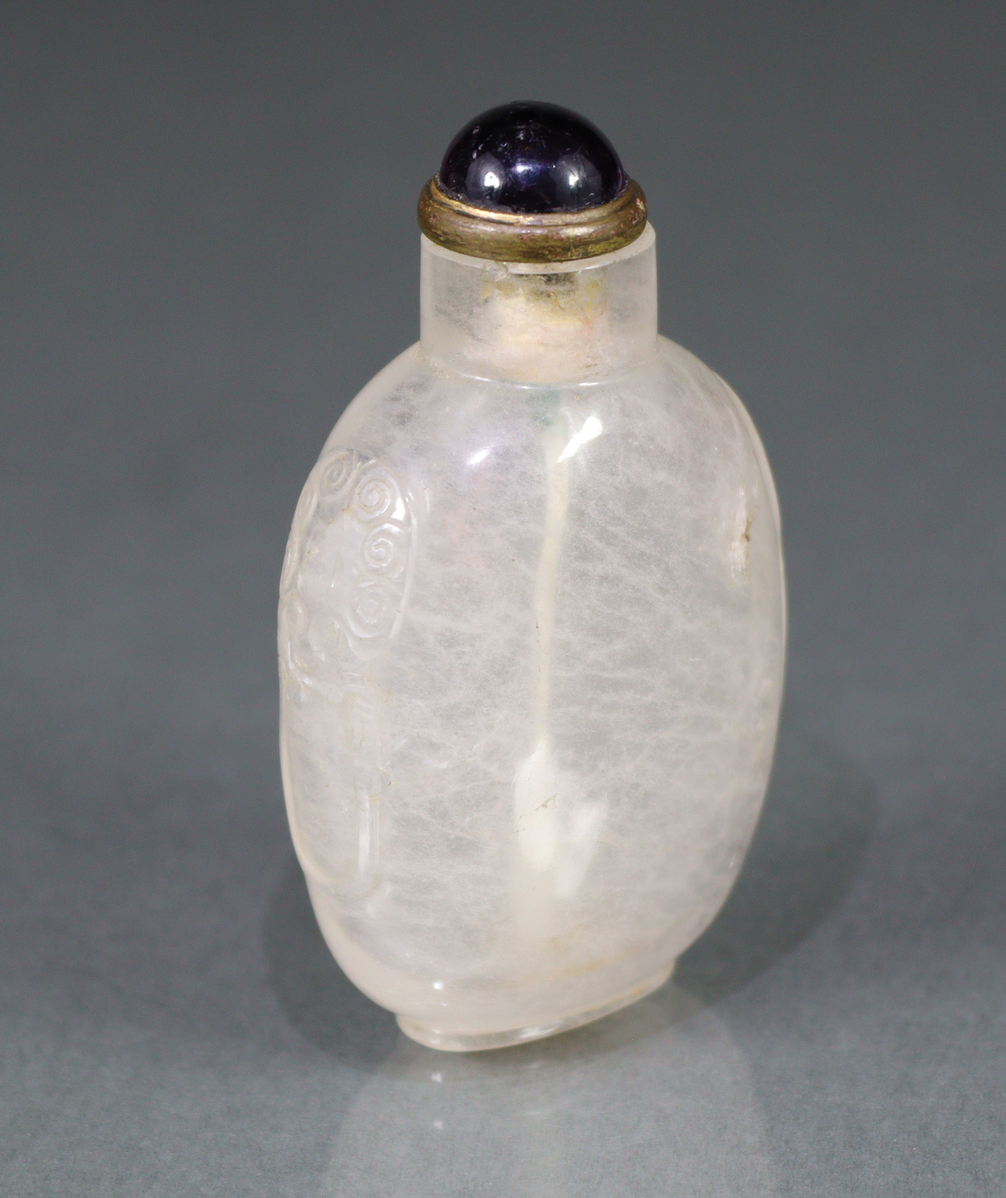 A Chinese carved crystal snuff bottle of rounded ovoid form, with mask-&-ring handles to each - Image 7 of 11