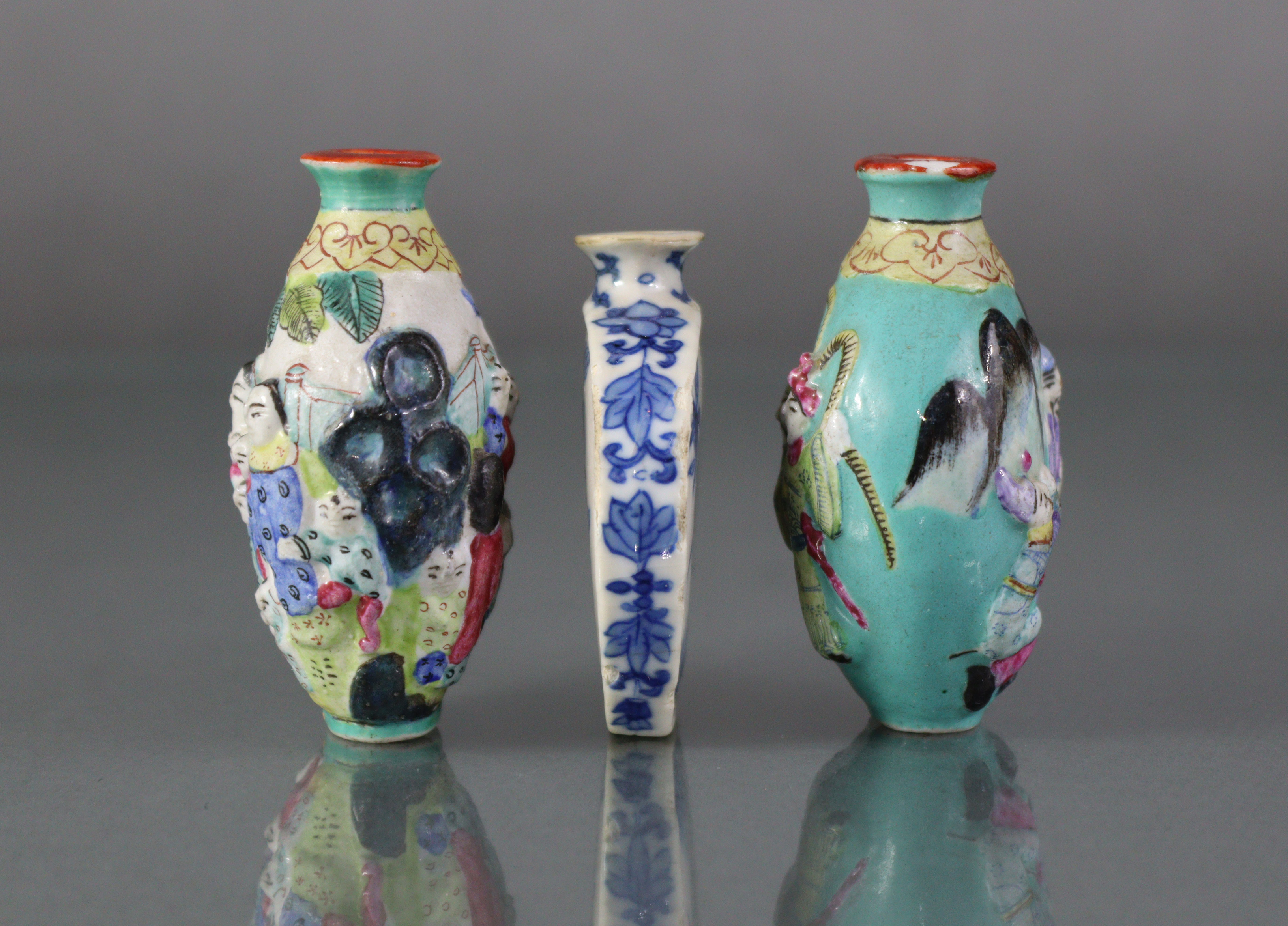 Two Chinese famille rose porcelain snuff bottles of ovoid form, each with figure scene decoration, - Image 4 of 6