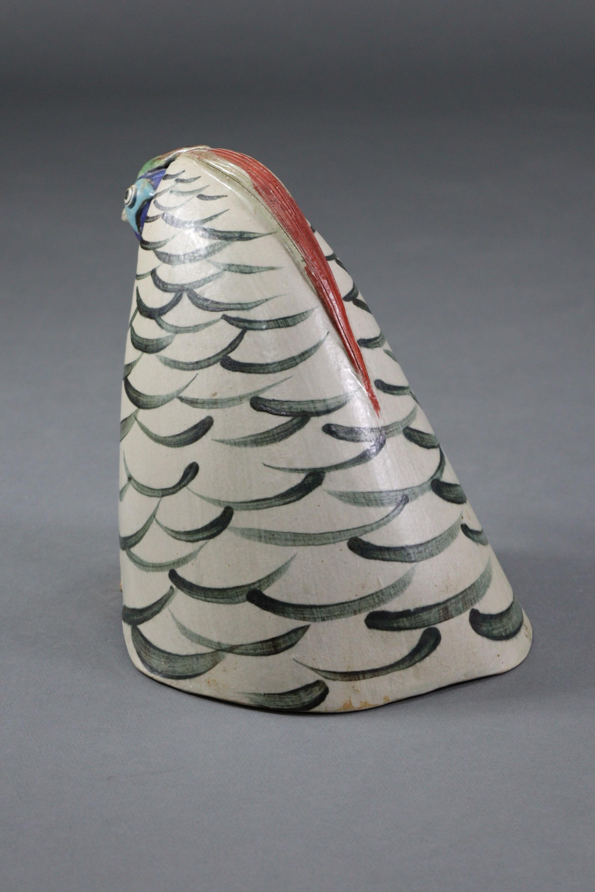 JILL FANSHAW KATO (Contemporary) A ceramic model of a pheasant head with incised & polychrome decora - Image 3 of 4