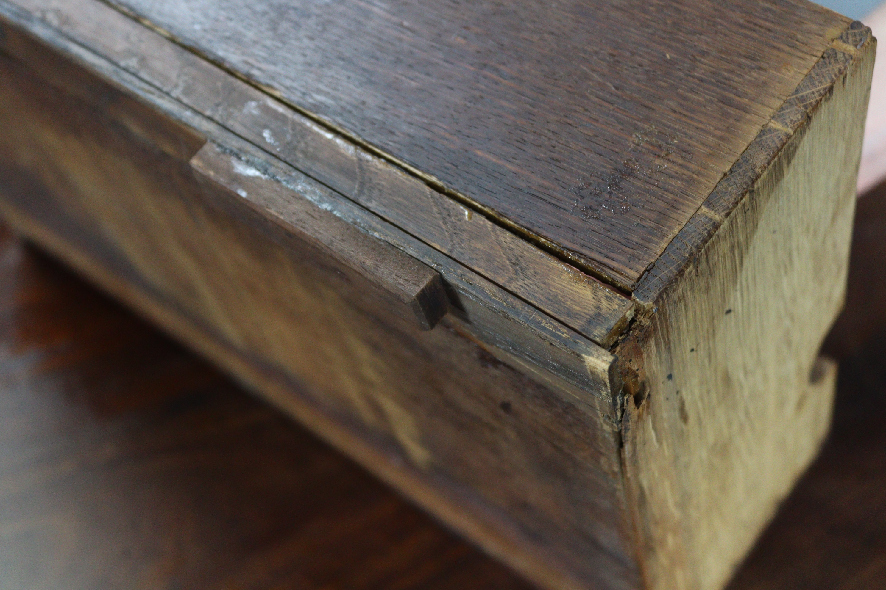A 19th century mahogany crossbanded Pembroke table fitted drawer to either end, & on square - Image 11 of 13