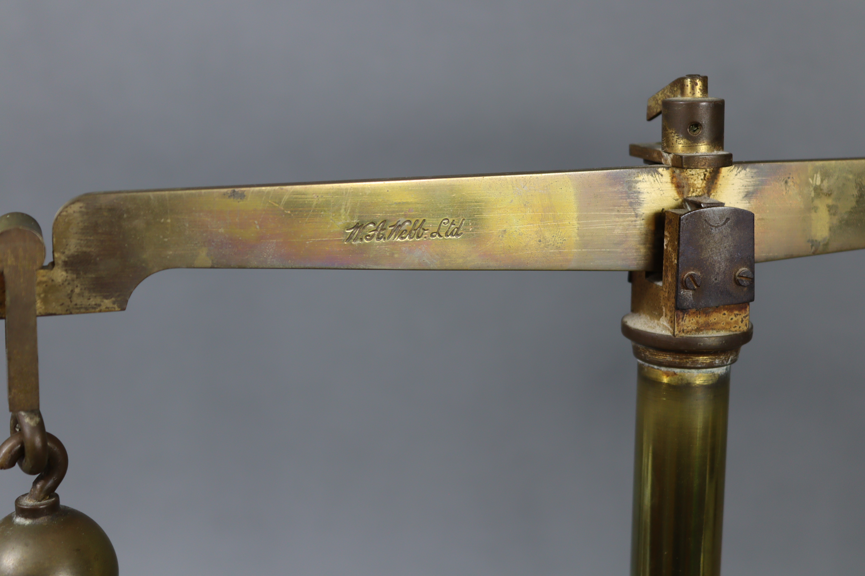 A late 19th/early 20th century large brass beam scale by W.A. Webb Ltd. of London mounted on - Image 2 of 8