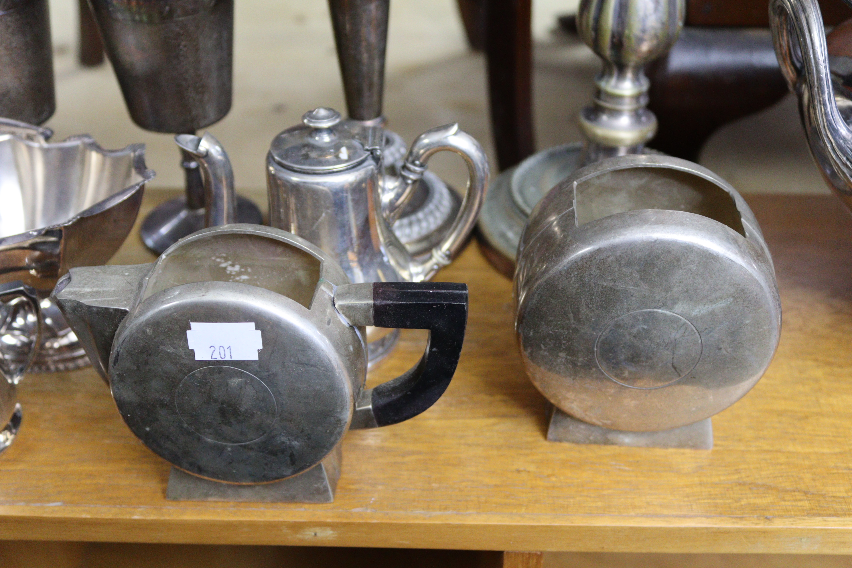 Various items of plated ware. - Image 3 of 6