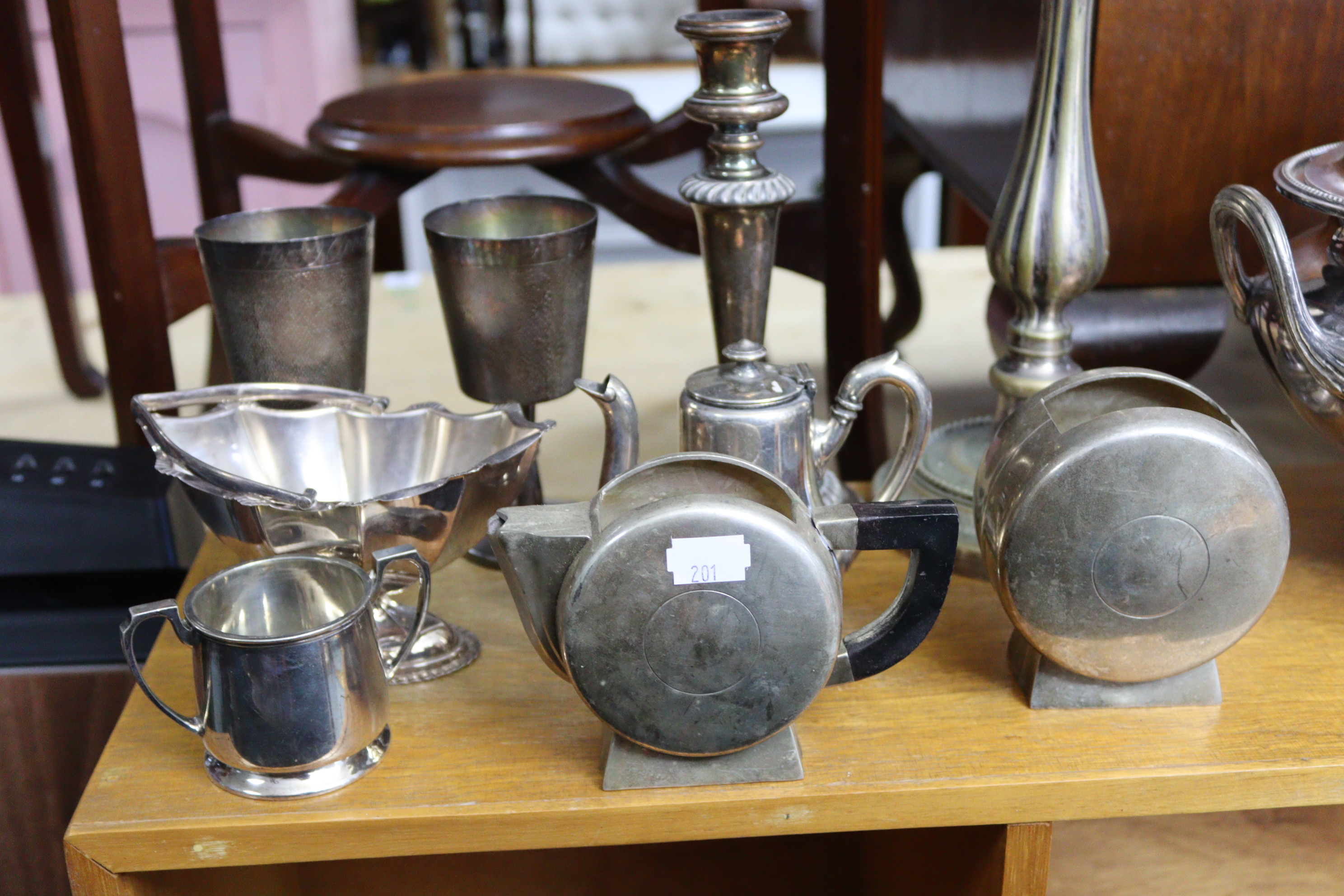 Various items of plated ware. - Image 2 of 6