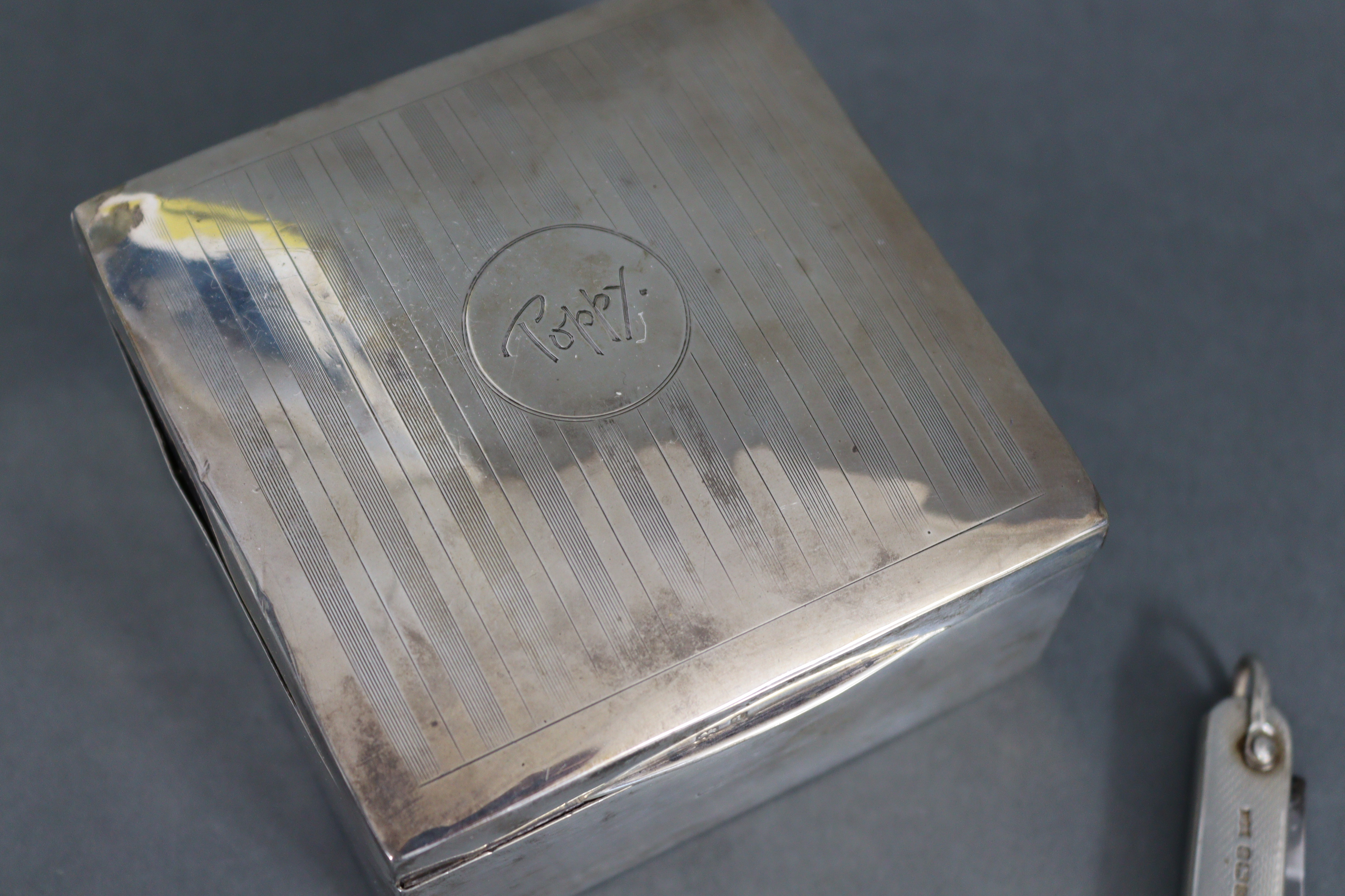 A circular silver-backed hand mirror & matching cigarette box, both inscribed “Poppy”, Birmingham - Image 7 of 10