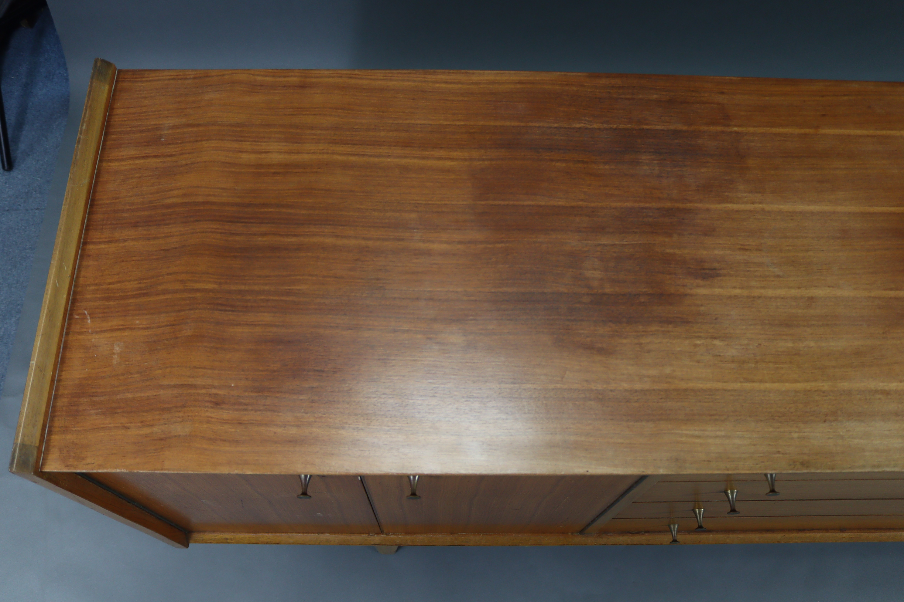 A Younger’s teak sideboard, fitted four long graduated drawers to centre flanked by cupboard to - Image 9 of 9