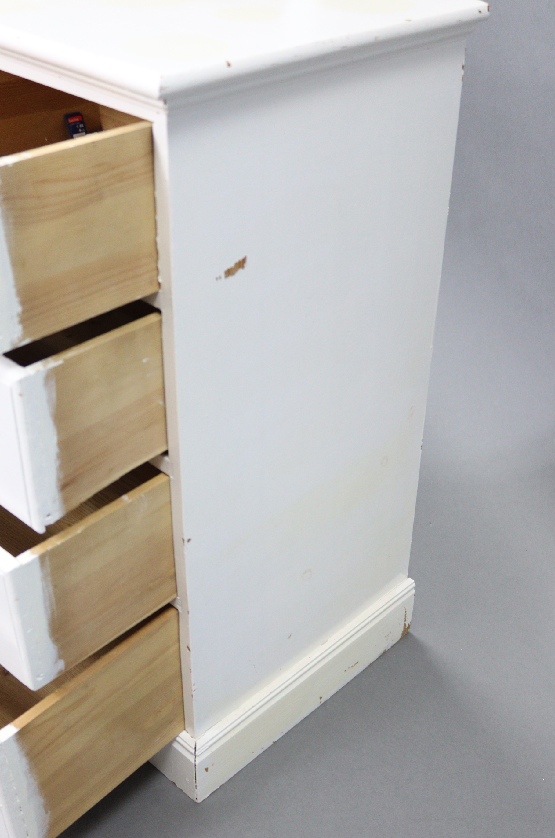 A white painted pine chest fitted two short & three long graduated drawers with turned knob handles, - Image 4 of 4