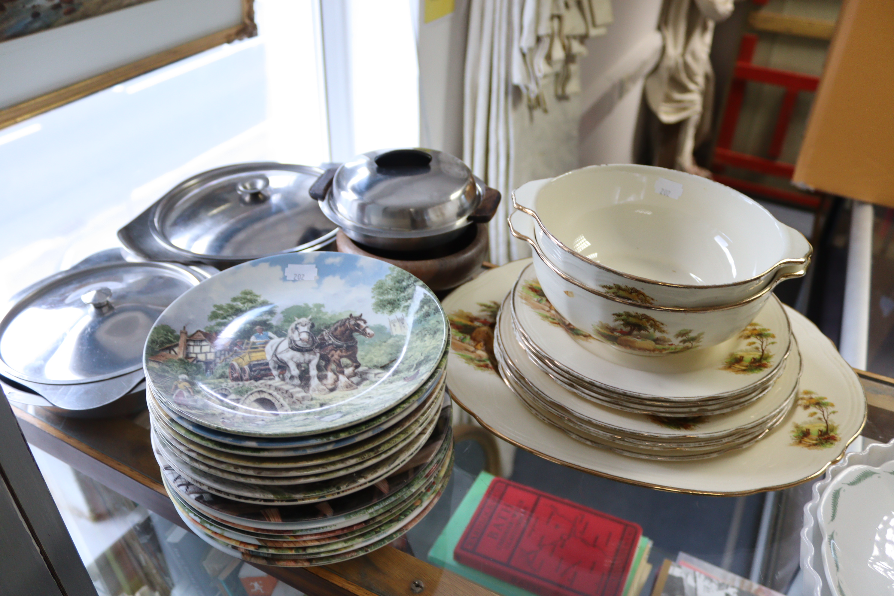 Various items of decorative china, glassware, etc. - Image 6 of 7