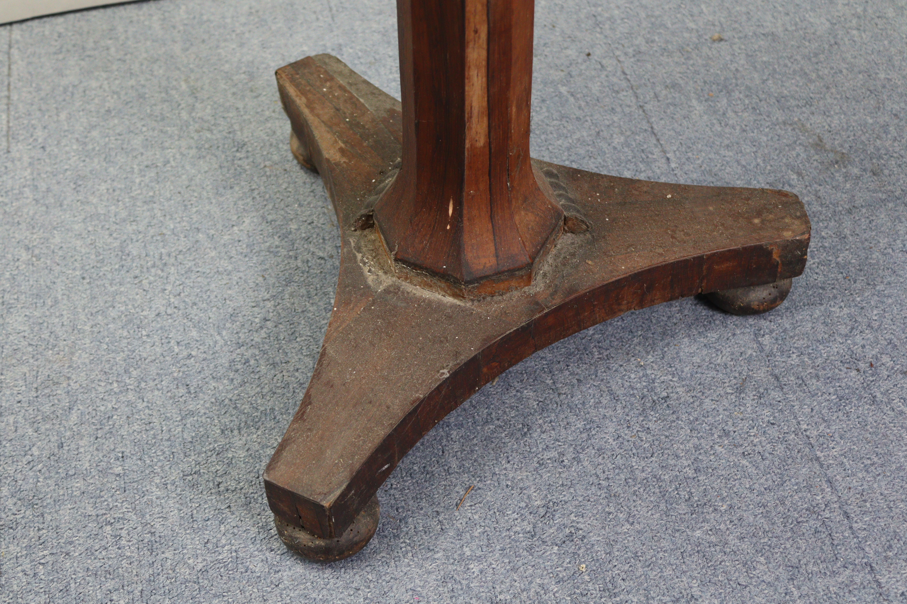 A 19th century rosewood occasional table with circular top & on octagonal centre column & triform - Image 5 of 7