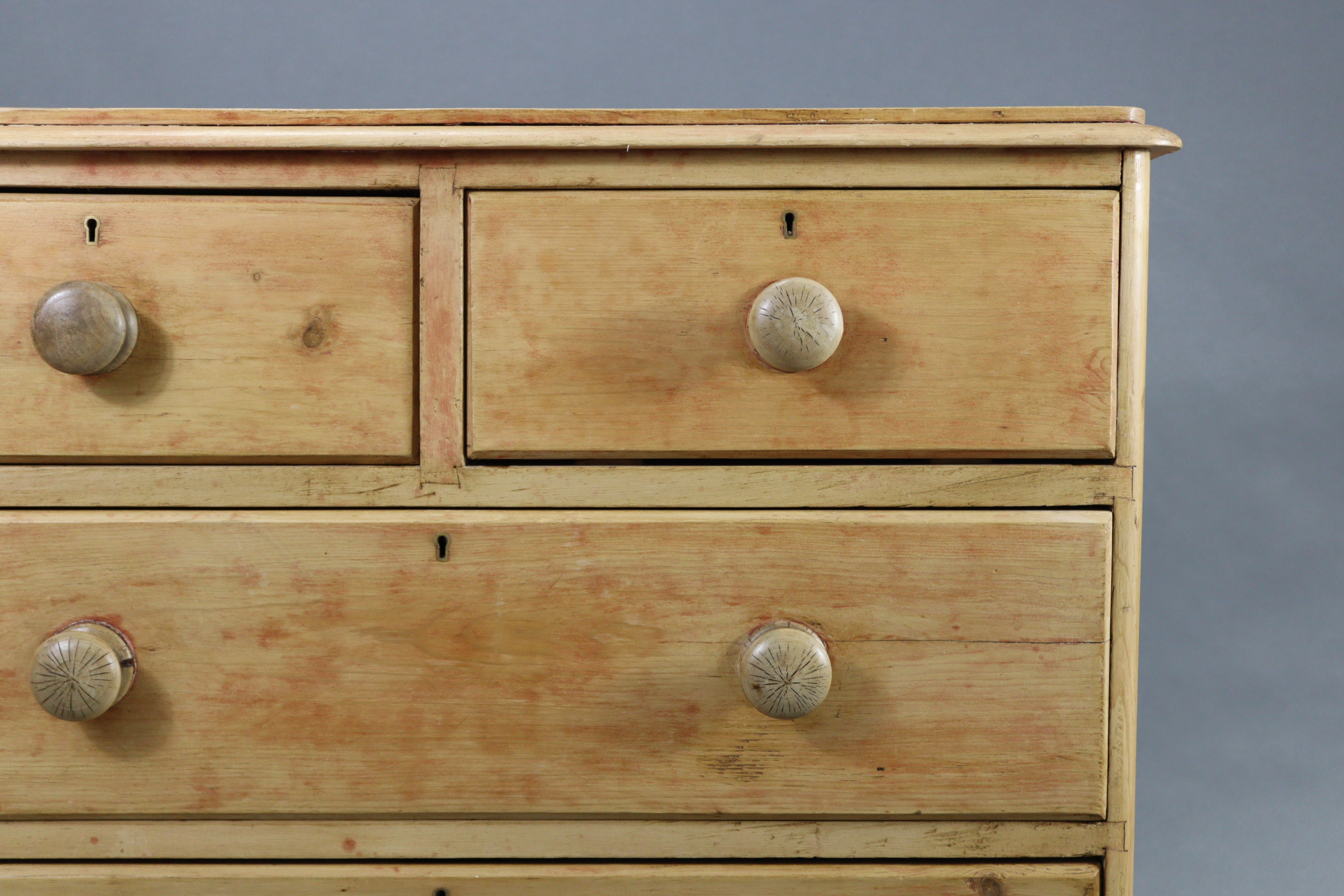 A pine chest fitted two short & two long graduated drawers with turned knob handles, & on short - Image 6 of 10