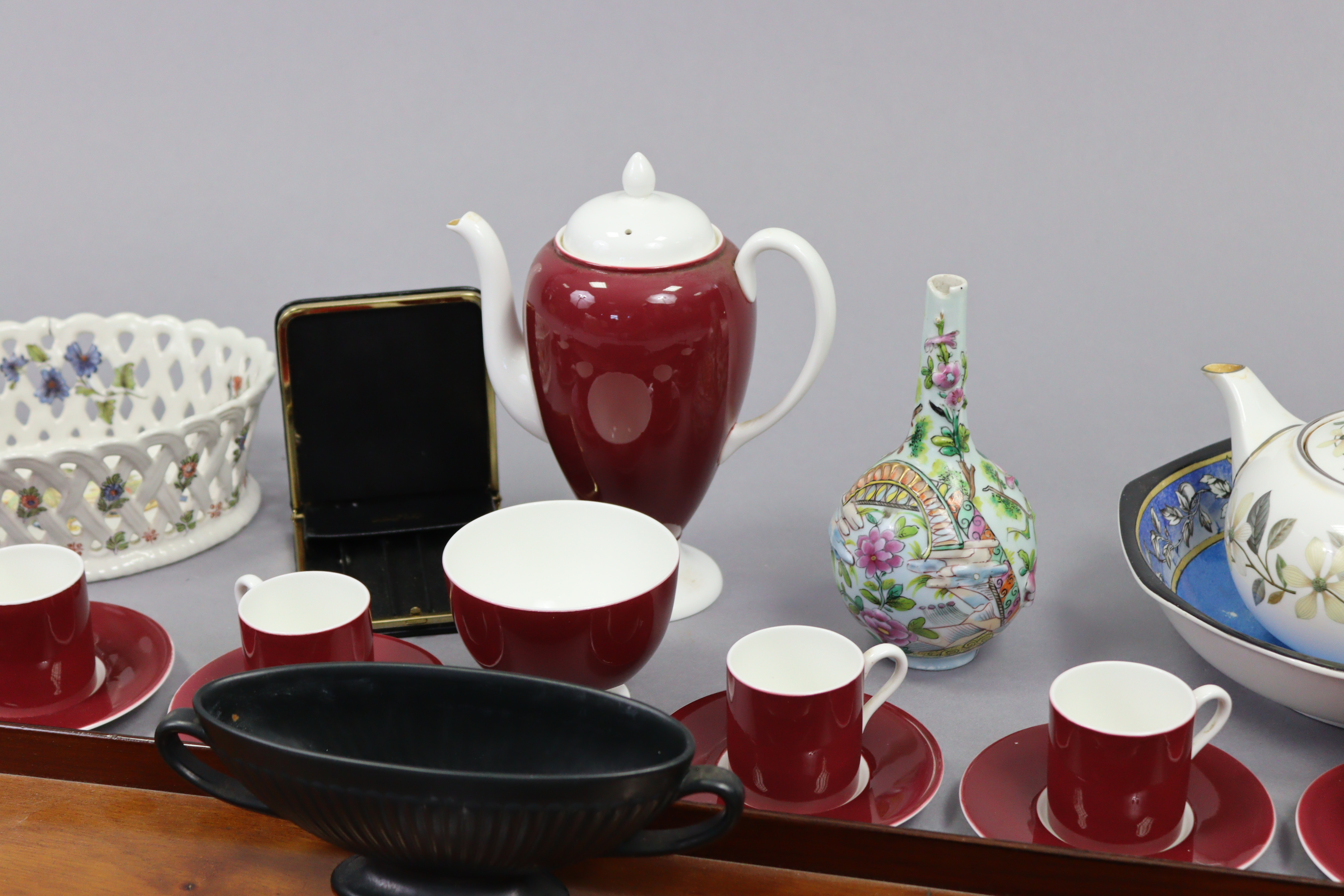 A mahogany rectangular two-handled tea tray of narrow proportions, 30” x 6”; together with two cigar - Image 3 of 5