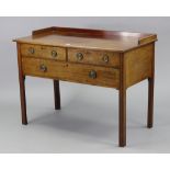 An Edwardian inlaid-mahogany tray-top dressing table fitted two short & one long drawer, & on square