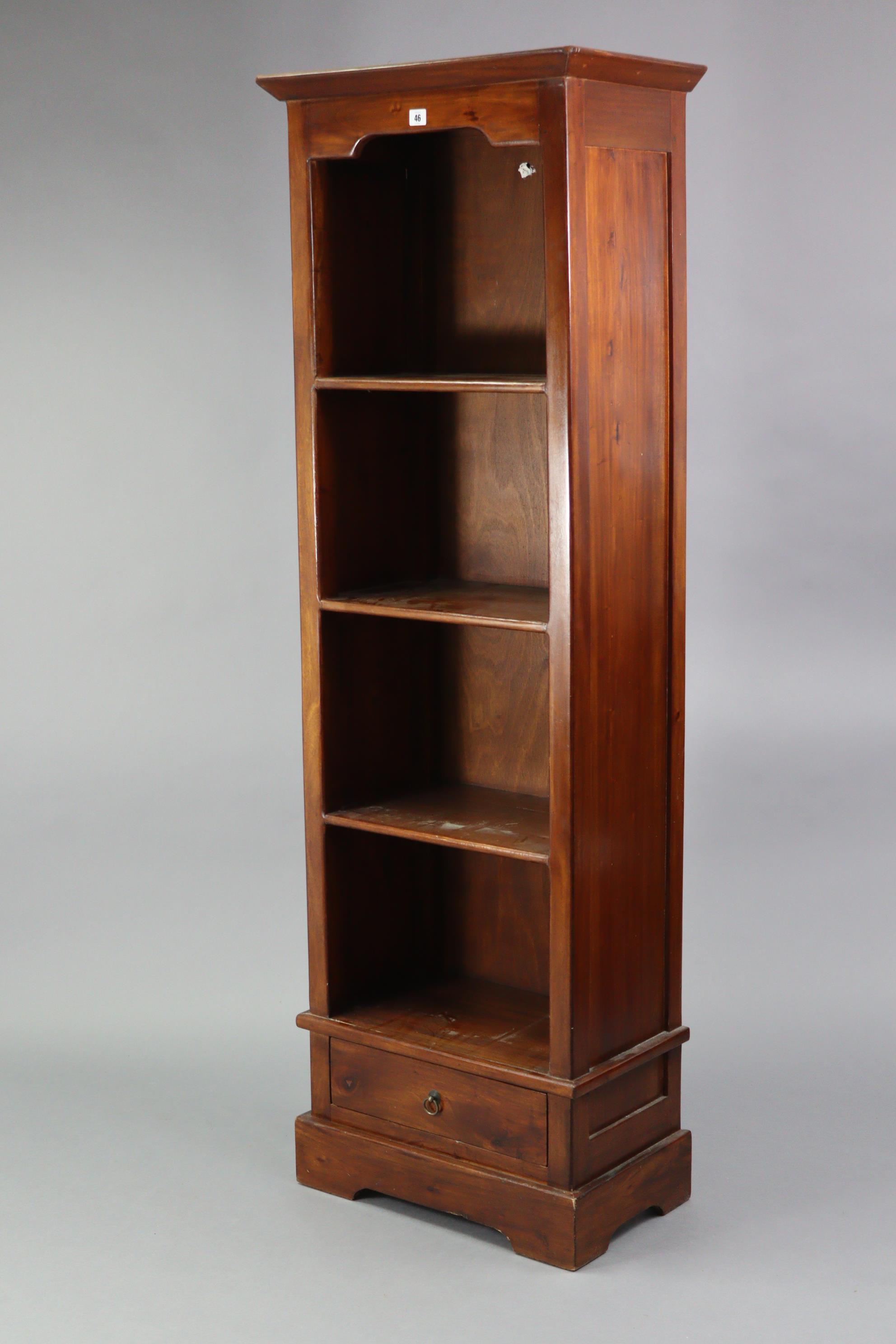 A hardwood tall narrow standing open bookcase fitted three shelves above a long drawer, & on a - Image 2 of 4