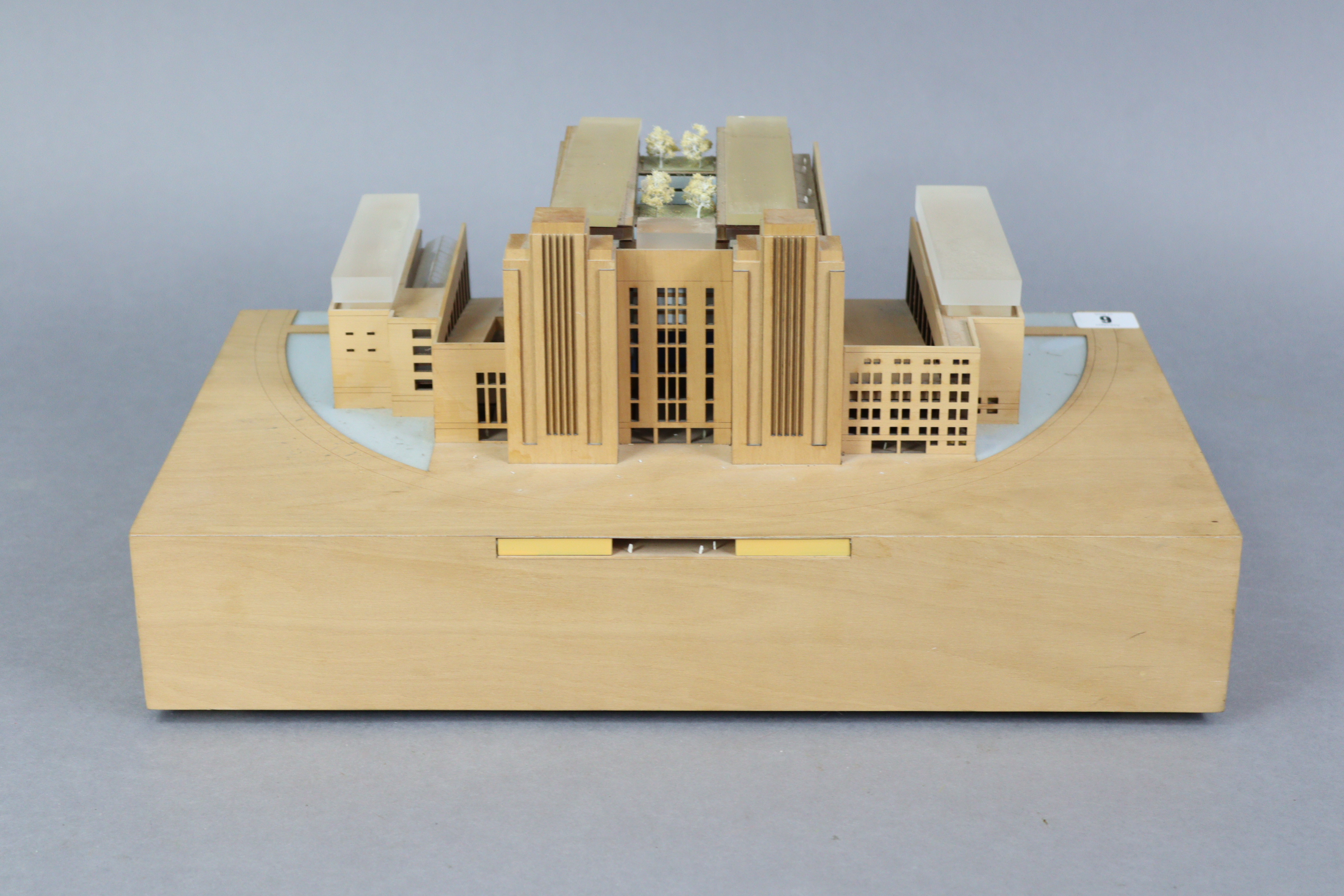 An architect’s wooden model of a power station (?), 18” wide x 7¼” high x 10½” deep. - Image 4 of 5