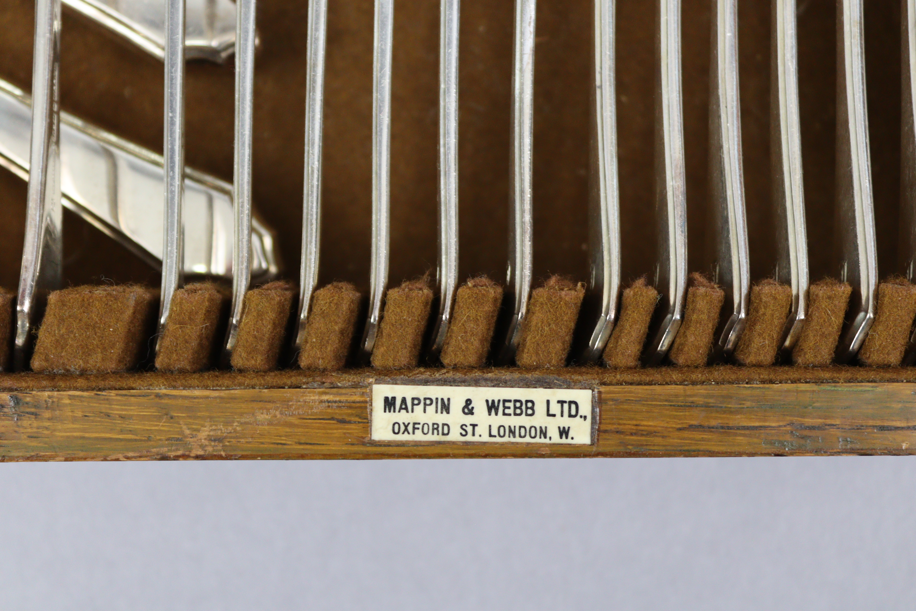 A canteen of Mappin & Webb Princes plated cutlery comprising fifty-three items & in oak case. - Image 2 of 5