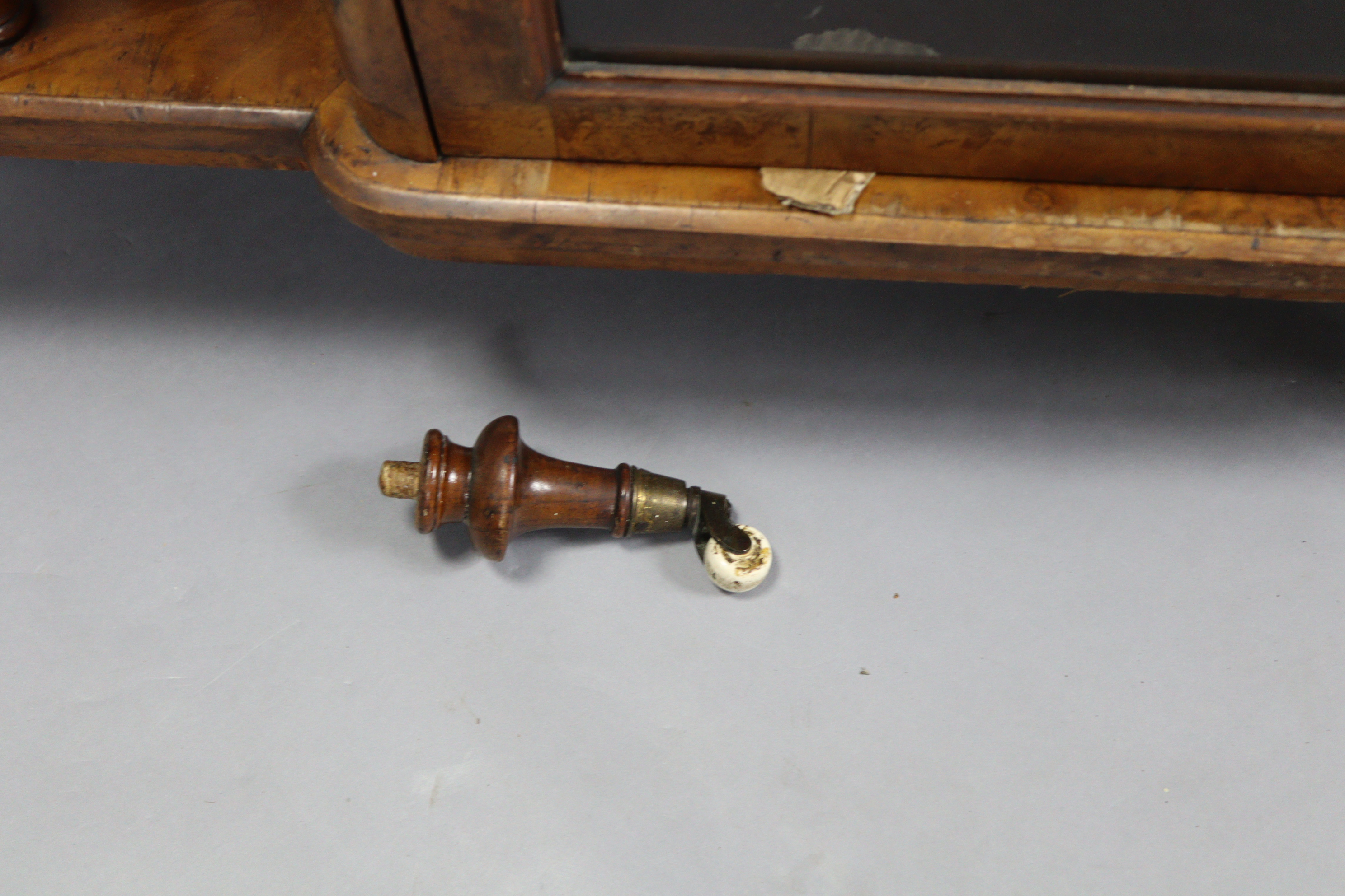 A Victorian inlaid burr-walnut three-tier side cabinet, the open centre with turned supports above a - Image 3 of 3