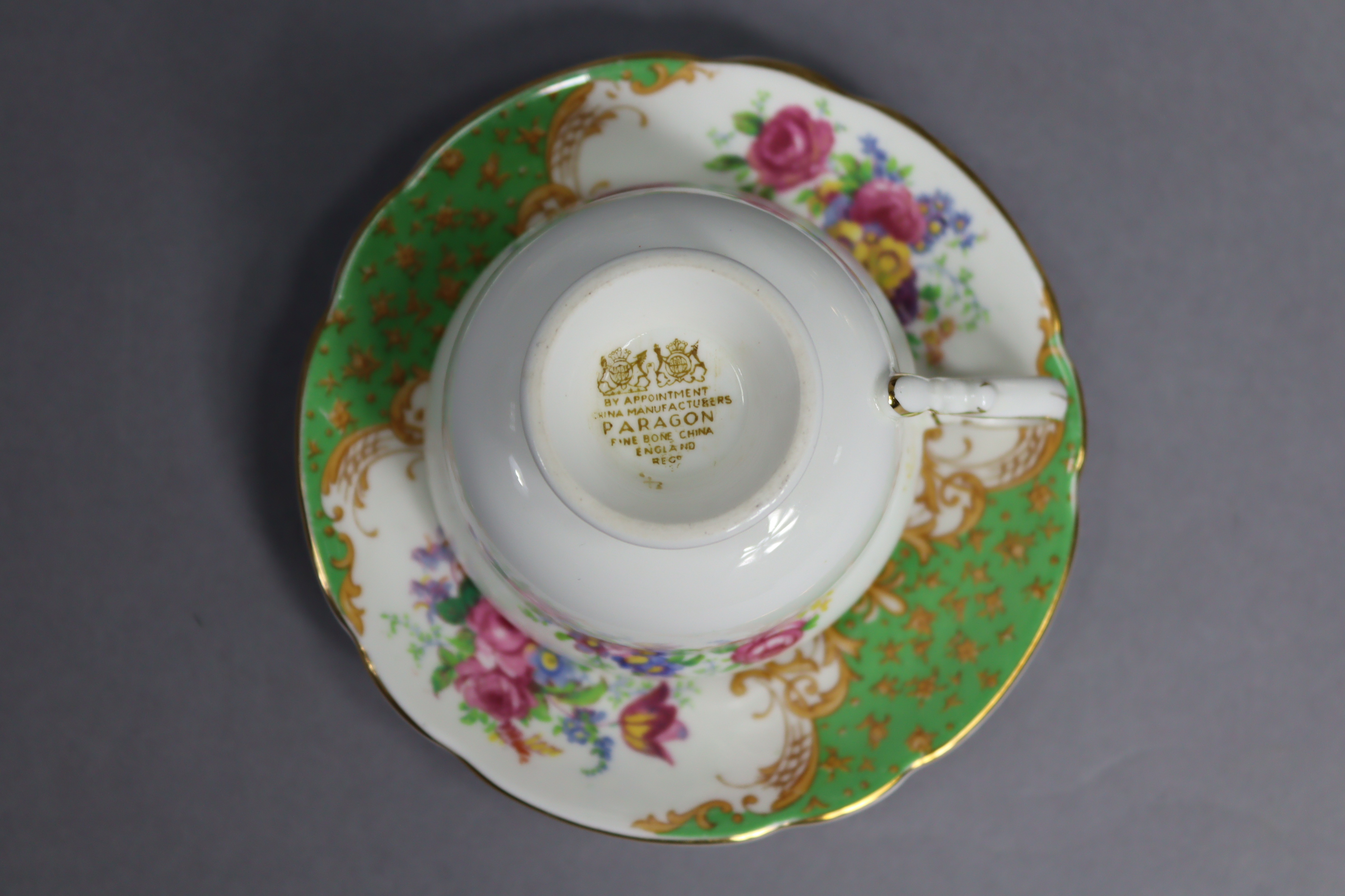 A Fielding Crown Devon lustre ware fruit bowl with oriental village scene decoration, 8¾” - Image 4 of 5