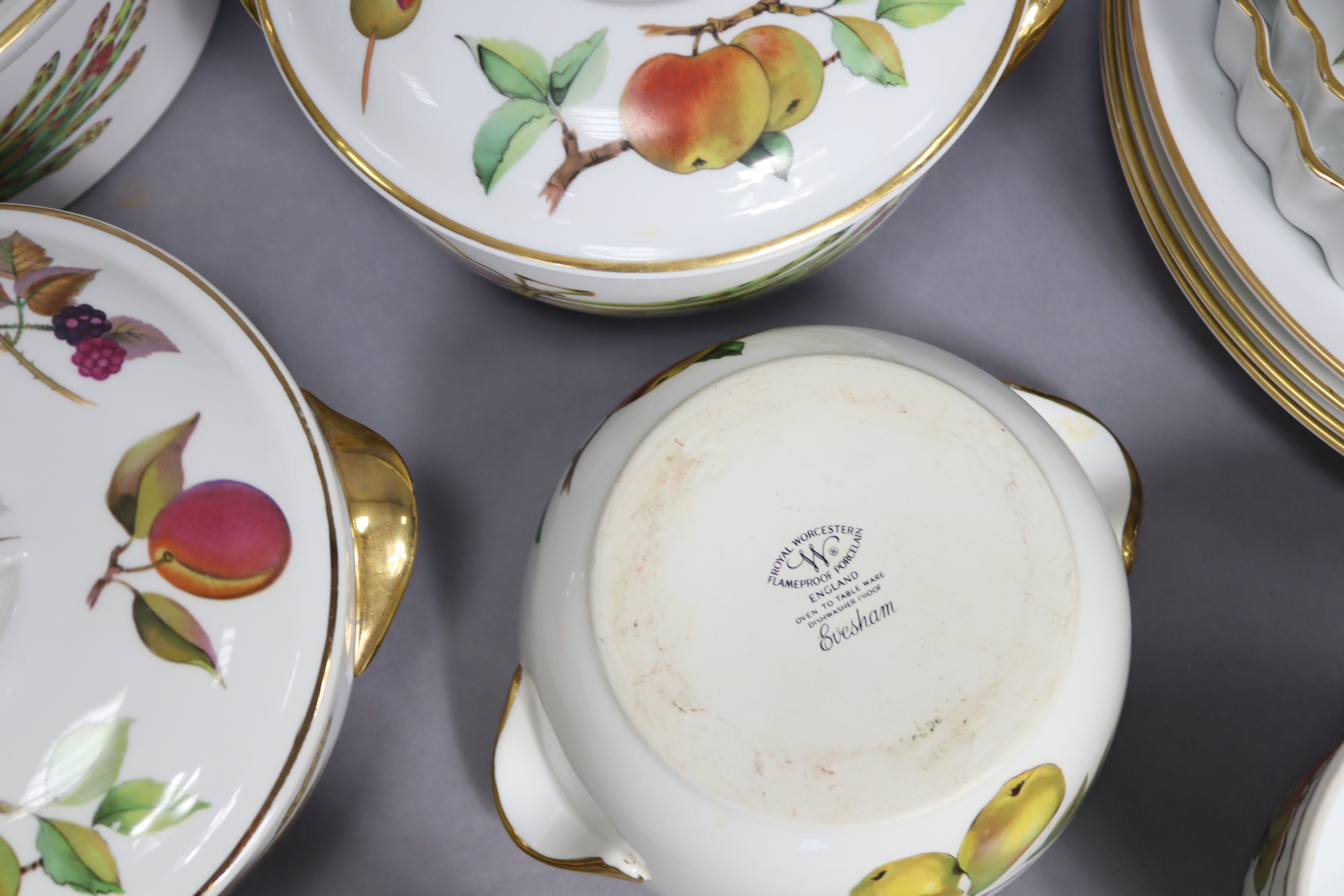 Two Royal Worcester “Evesham” oval casserole dishes, 9½” wide; five ditto circular tureens; & - Image 3 of 3