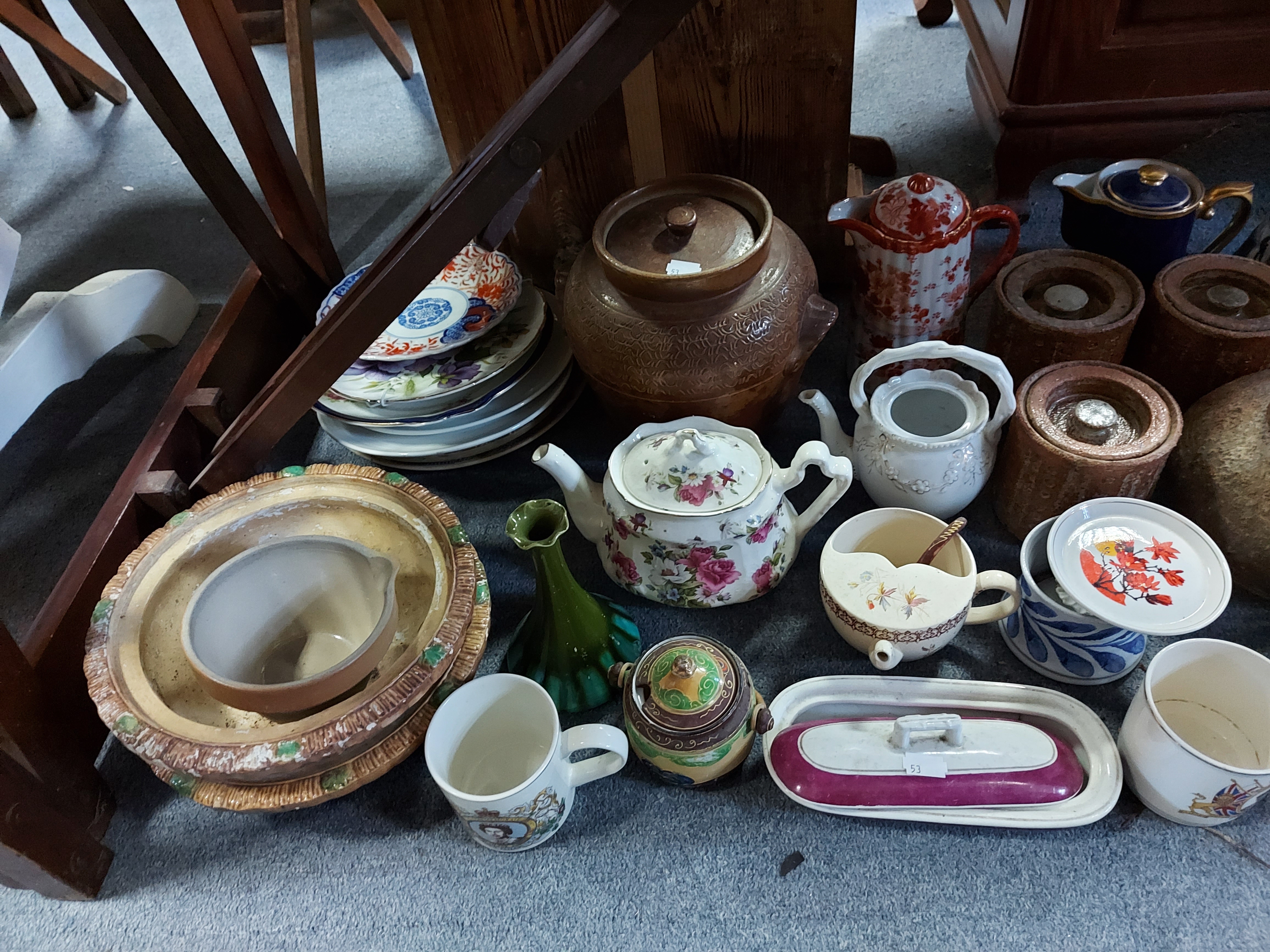 Various items of decorative china & pottery, part w.a.f. - Image 3 of 3