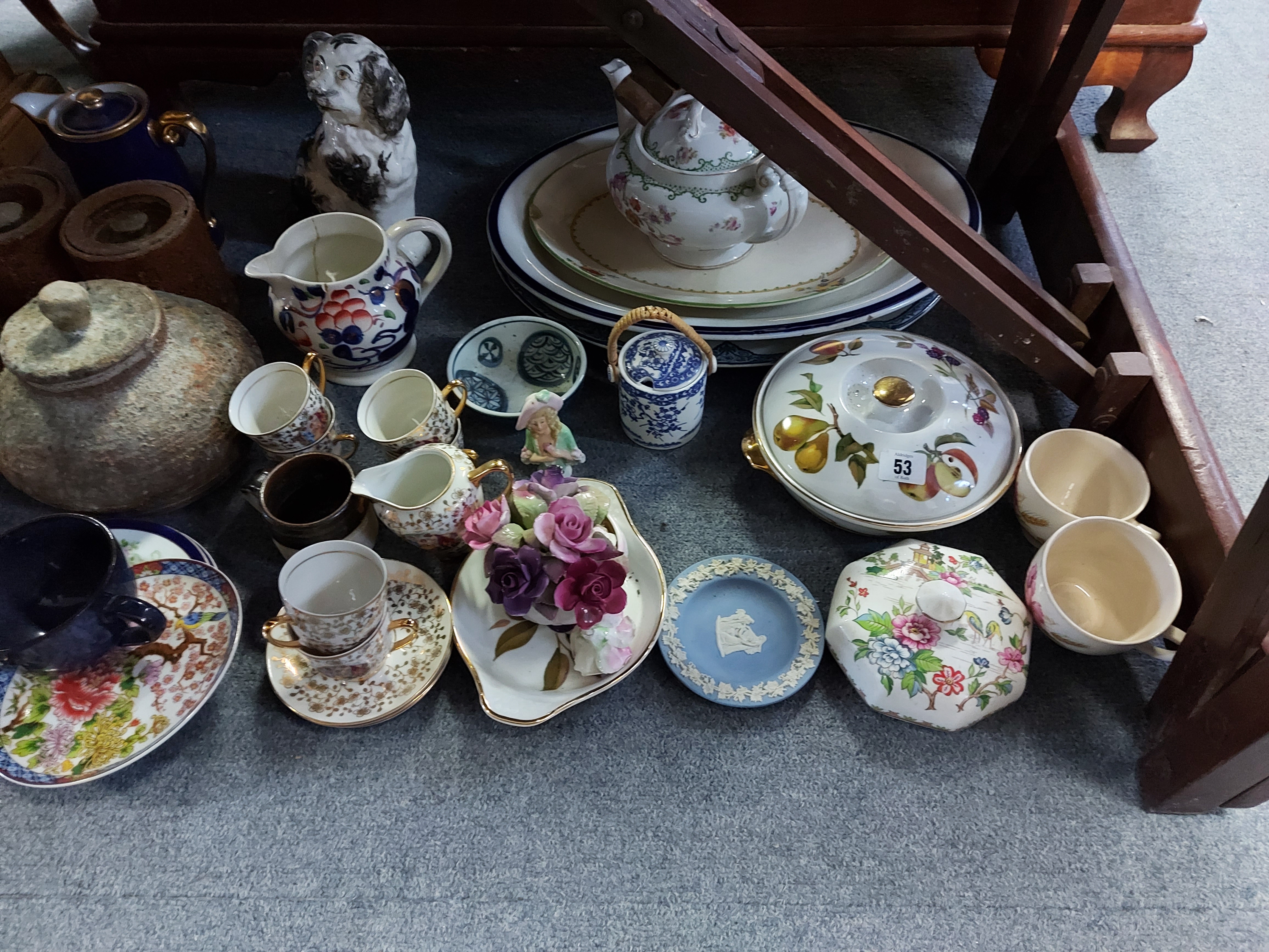 Various items of decorative china & pottery, part w.a.f. - Image 2 of 3