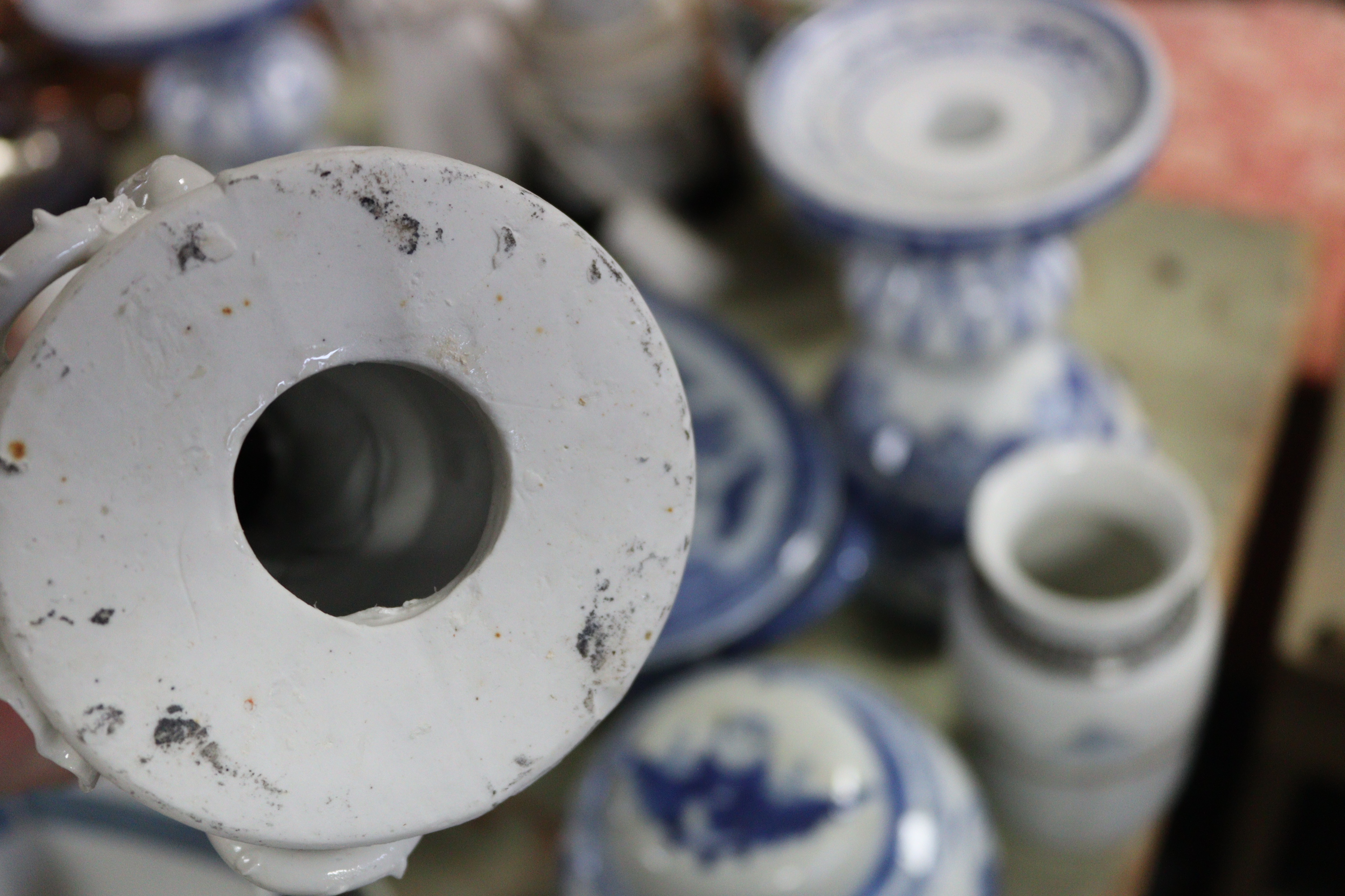 A Chinese pottery oval two-handled vegetable tureen with blue & white floral decoration, 10” wide; a - Image 16 of 16